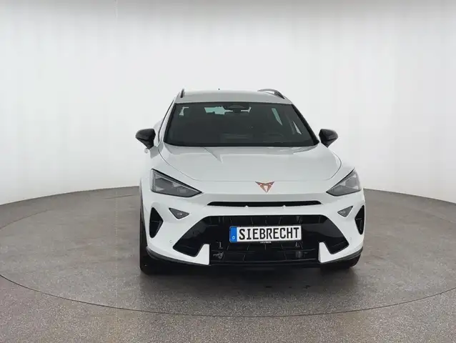 CUPRA Formentor view 2