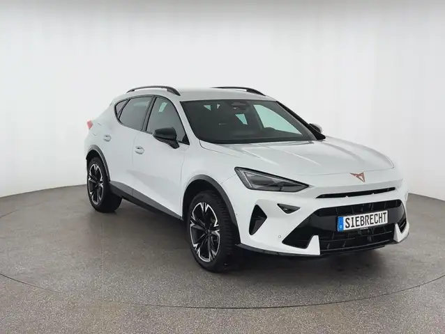 CUPRA Formentor view 3