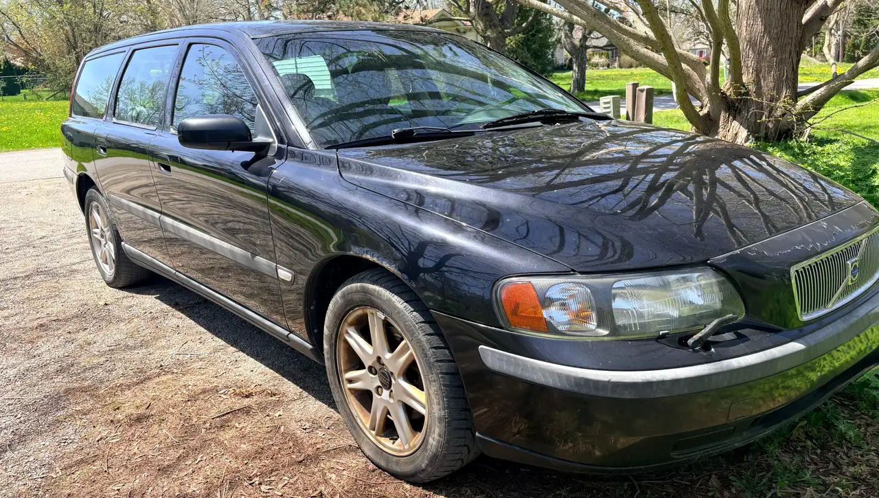 2004 Volvo V70