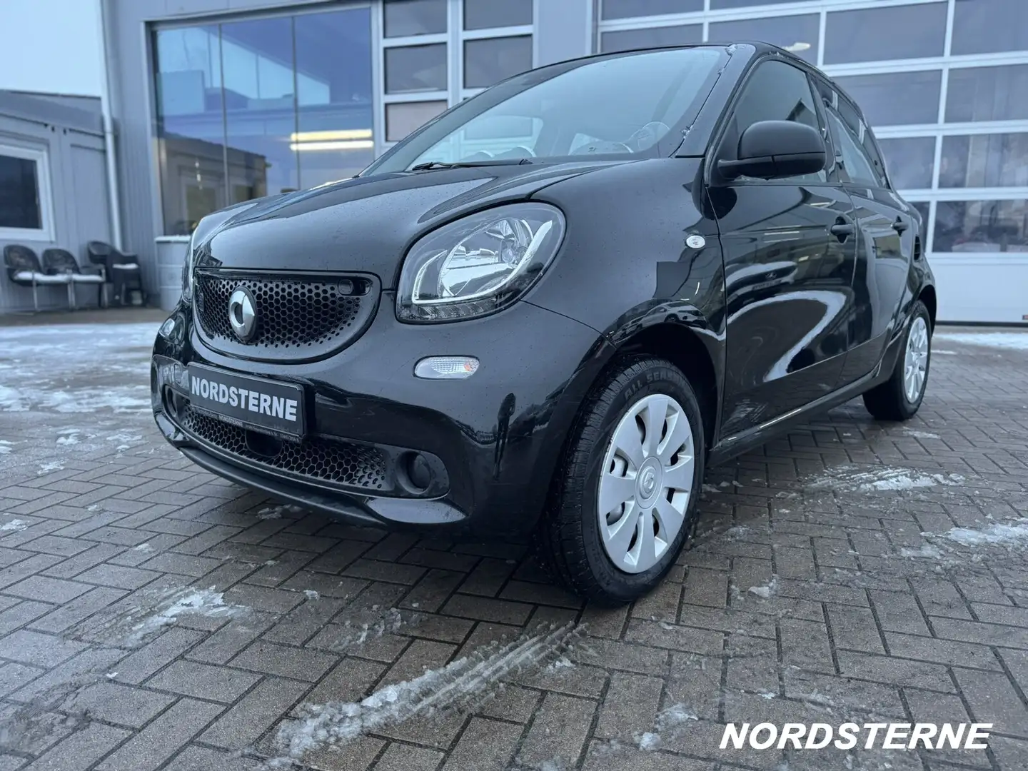 smart forFour forfour electric drive EQ forfour EFH+GRA+KLIMA Schwarz - 2