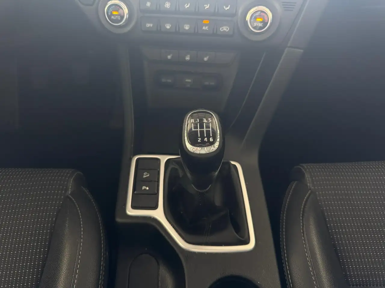 Kia Sportage 1.6 CRDI ISG More, миниатюра 12