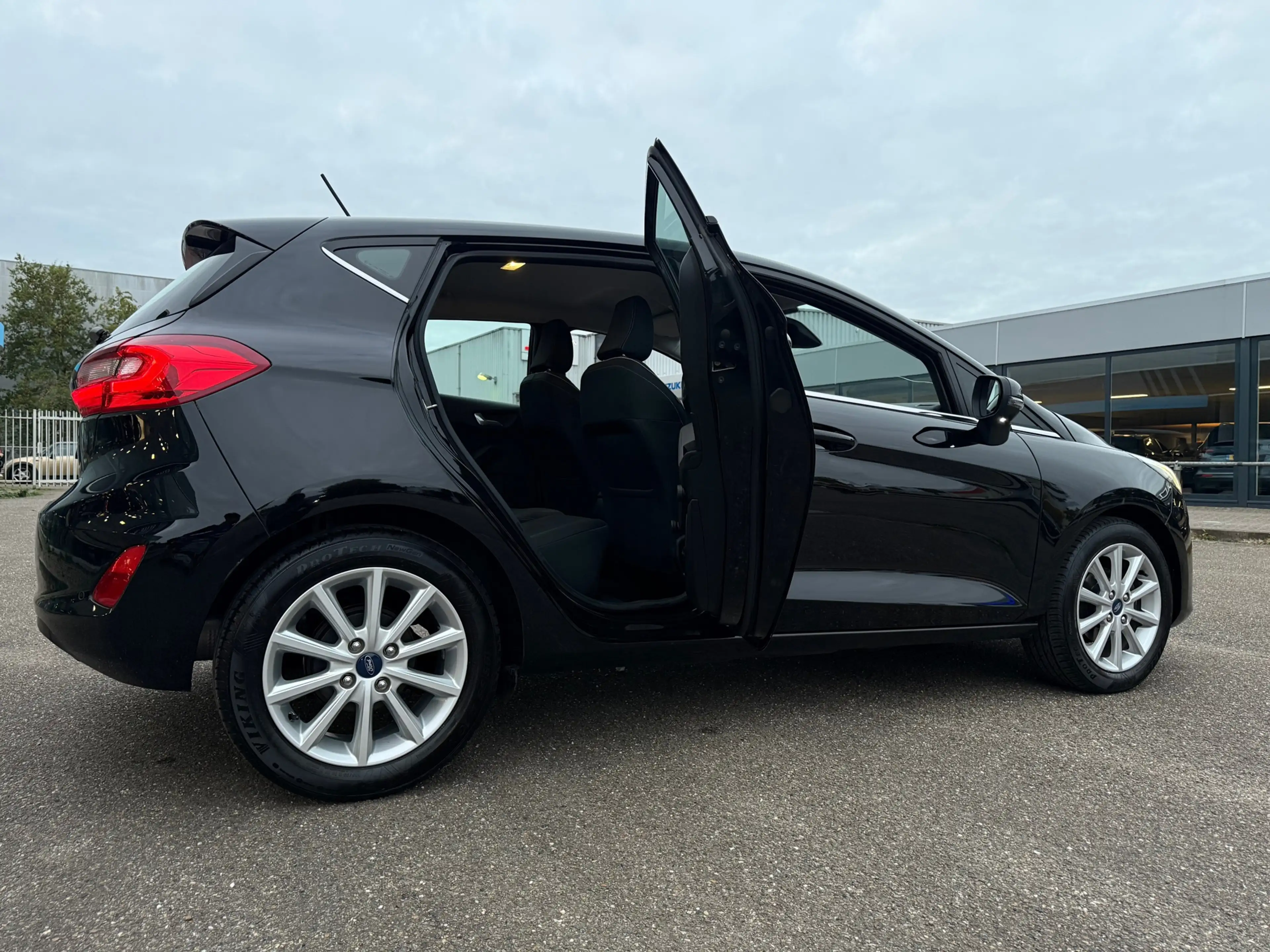 Ford Fiesta 1.1 Trend I 6 maanden Garantie I Parkeersensor ach — photo 16