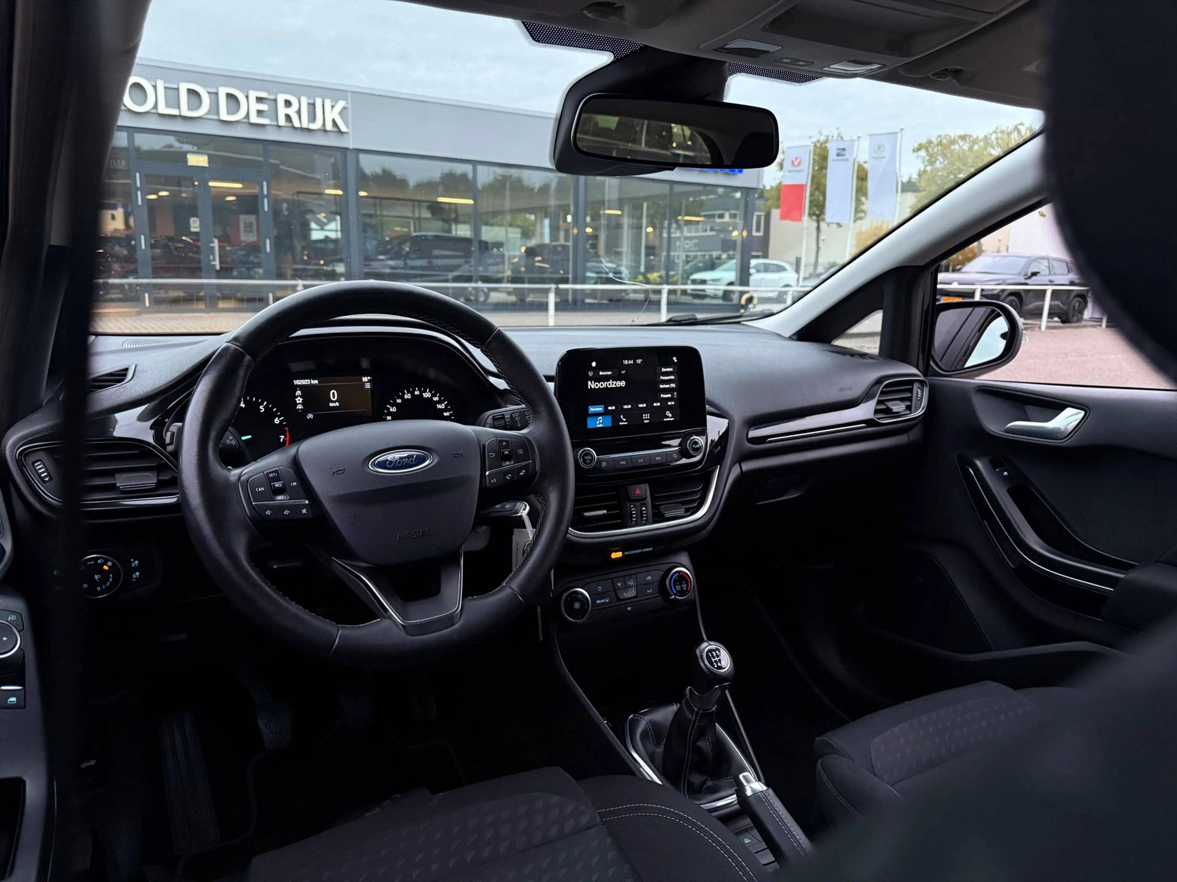 Ford Fiesta 1.1 Trend I 6 maanden Garantie I Parkeersensor ach — photo 9