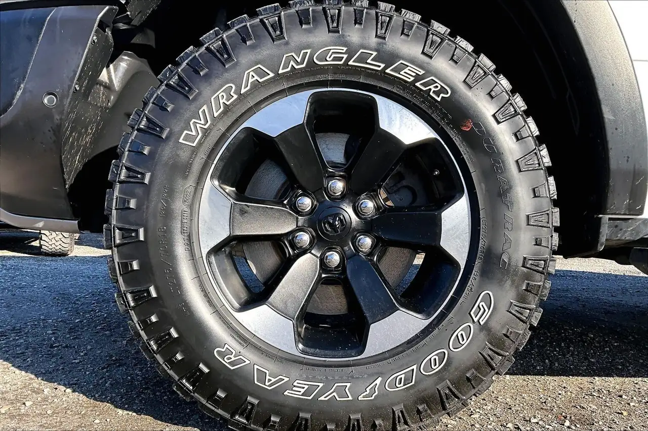 RAM 1500 снимка RAM 1500