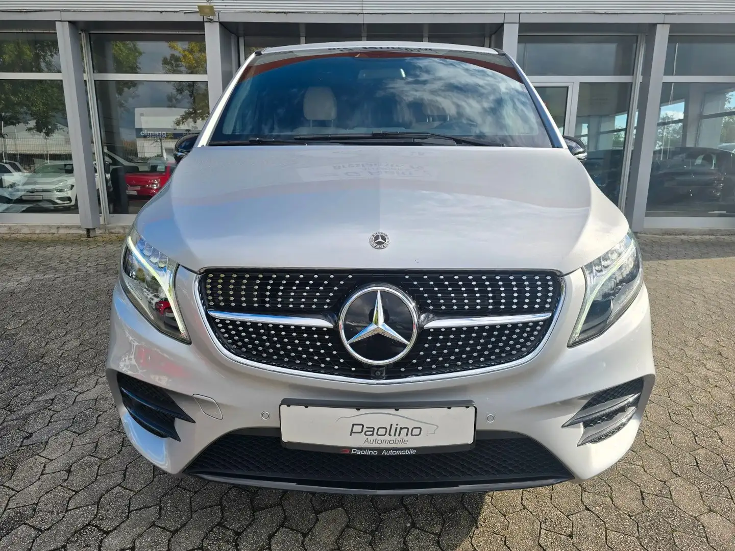 Mercedes-Benz V 300 d V -Klasse EXCLUSIVE 4MATIC Lang*AMG-Line Argent - 2