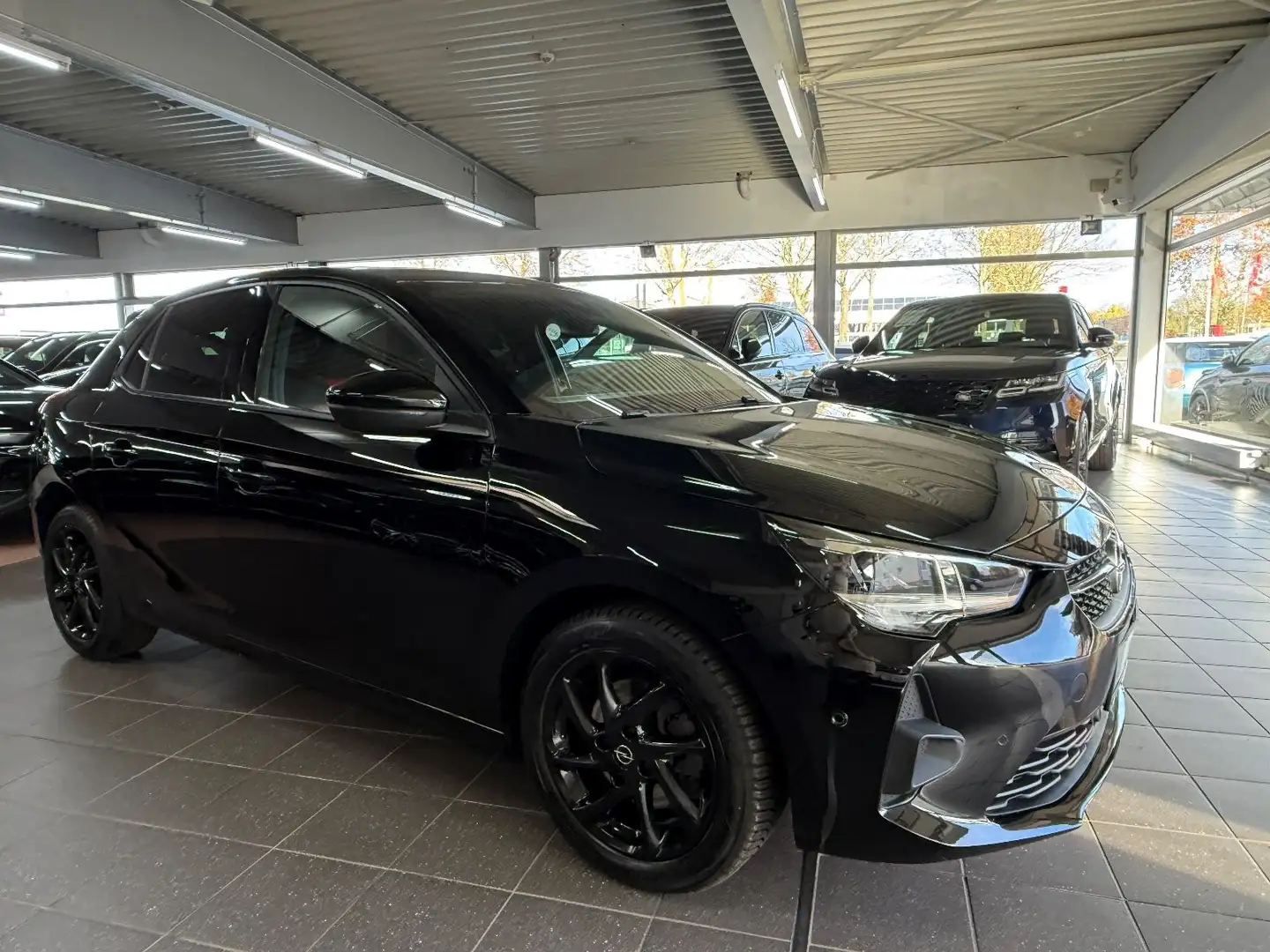 Opel Corsa F 1.2 Turbo GS Line Technologie-Park&Go Negro - 1