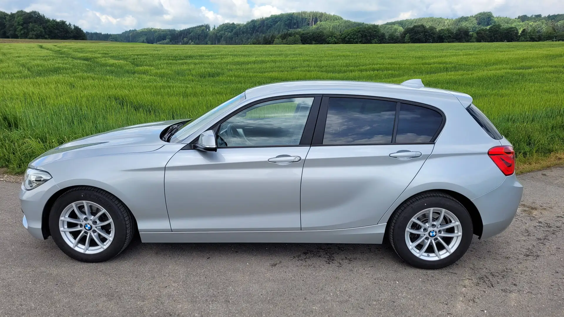 BMW 116 116i Advantage Advantage Silber - 2