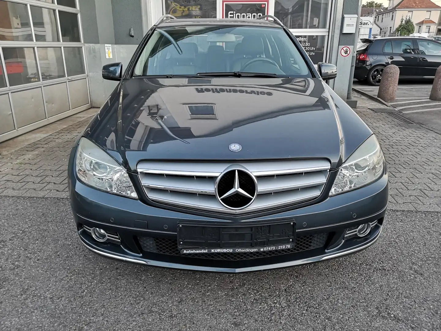 Mercedes-Benz C 180 T CGI Avantgarde Lückenlos MB Scheckheft Gris - 2