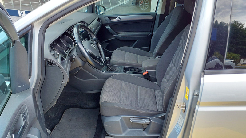 Volkswagen Touran 1.6 TDI BlueMotionTech Comfortline — photo 7