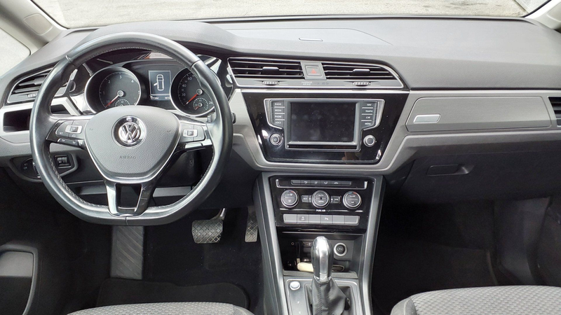 Volkswagen Touran 1.6 TDI BlueMotionTech Comfortline — photo 10