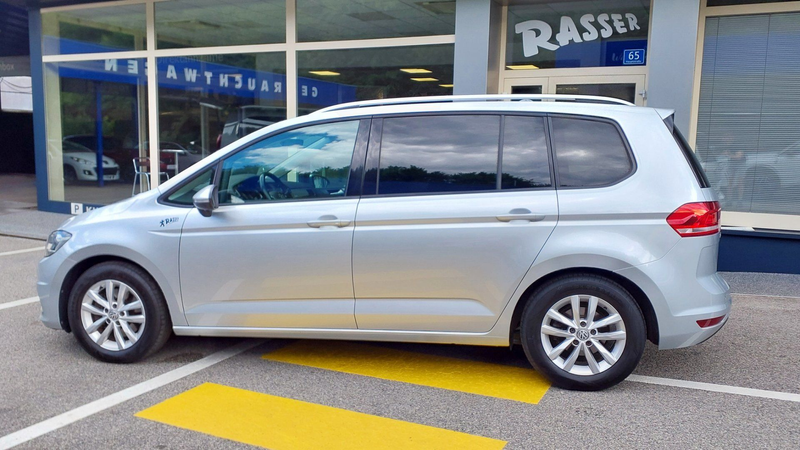 Volkswagen Touran 1.6 TDI BlueMotionTech Comfortline — photo 6