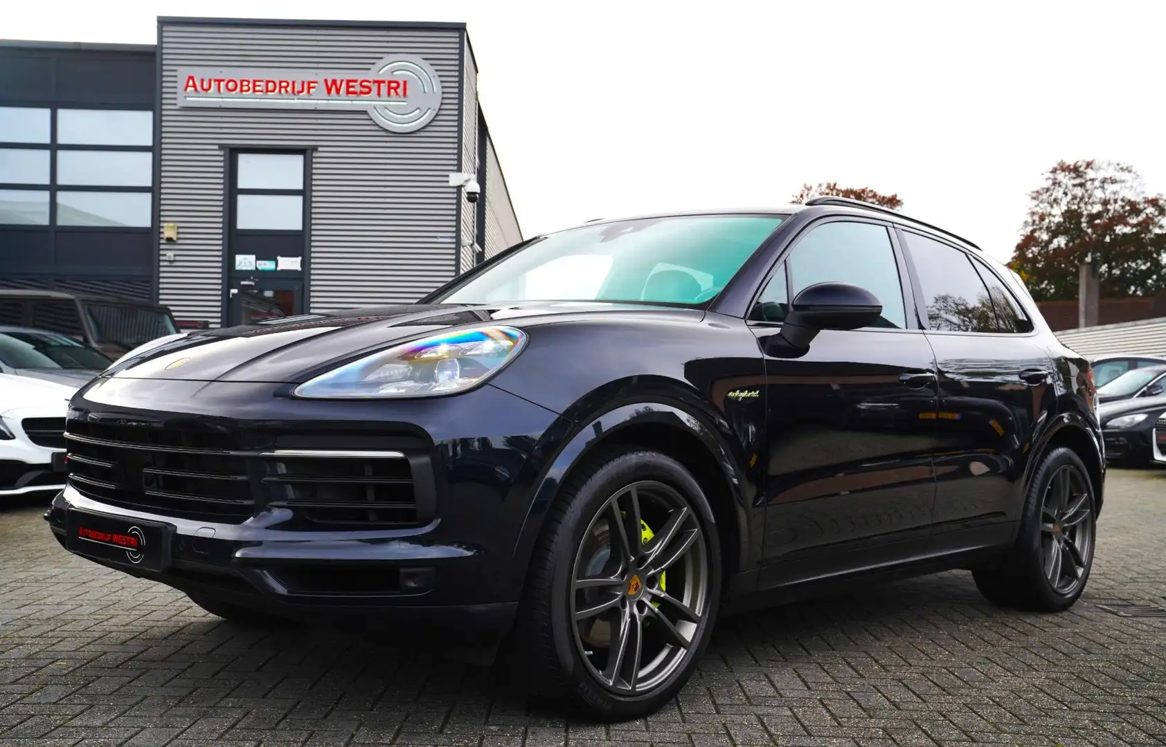 Porsche Cayenne 3.0 E-Hybrid | Sport Chrono | Bose Sound | Panoram Blauw - 1