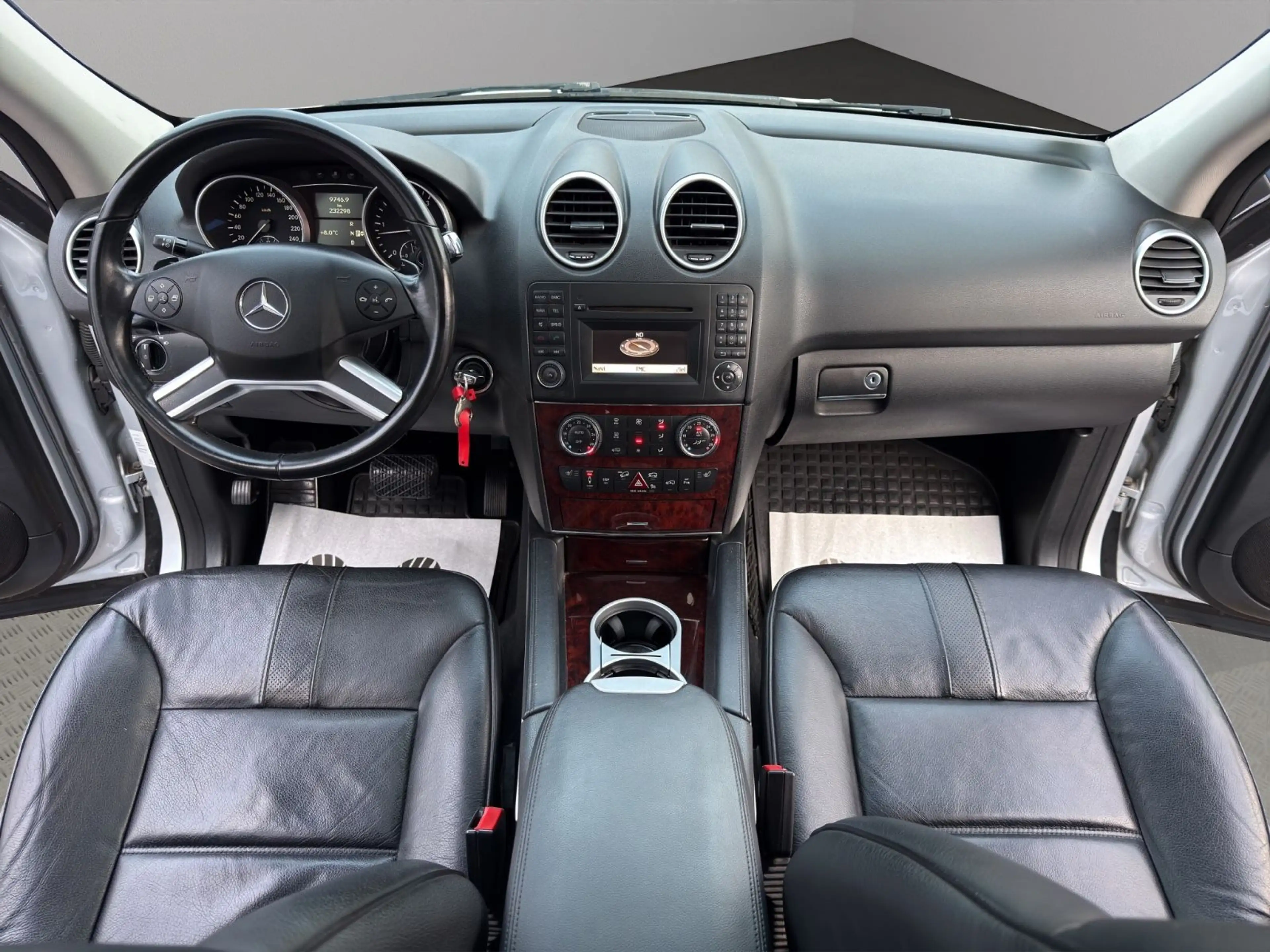 Mercedes-Benz ML 300 CDI BlueE*FACELIFT*SHD*NAVI*XEN*AHK*LEDER — photo 14