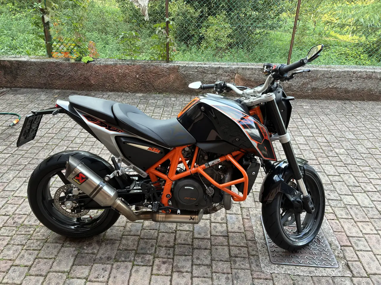 KTM 690 Duke