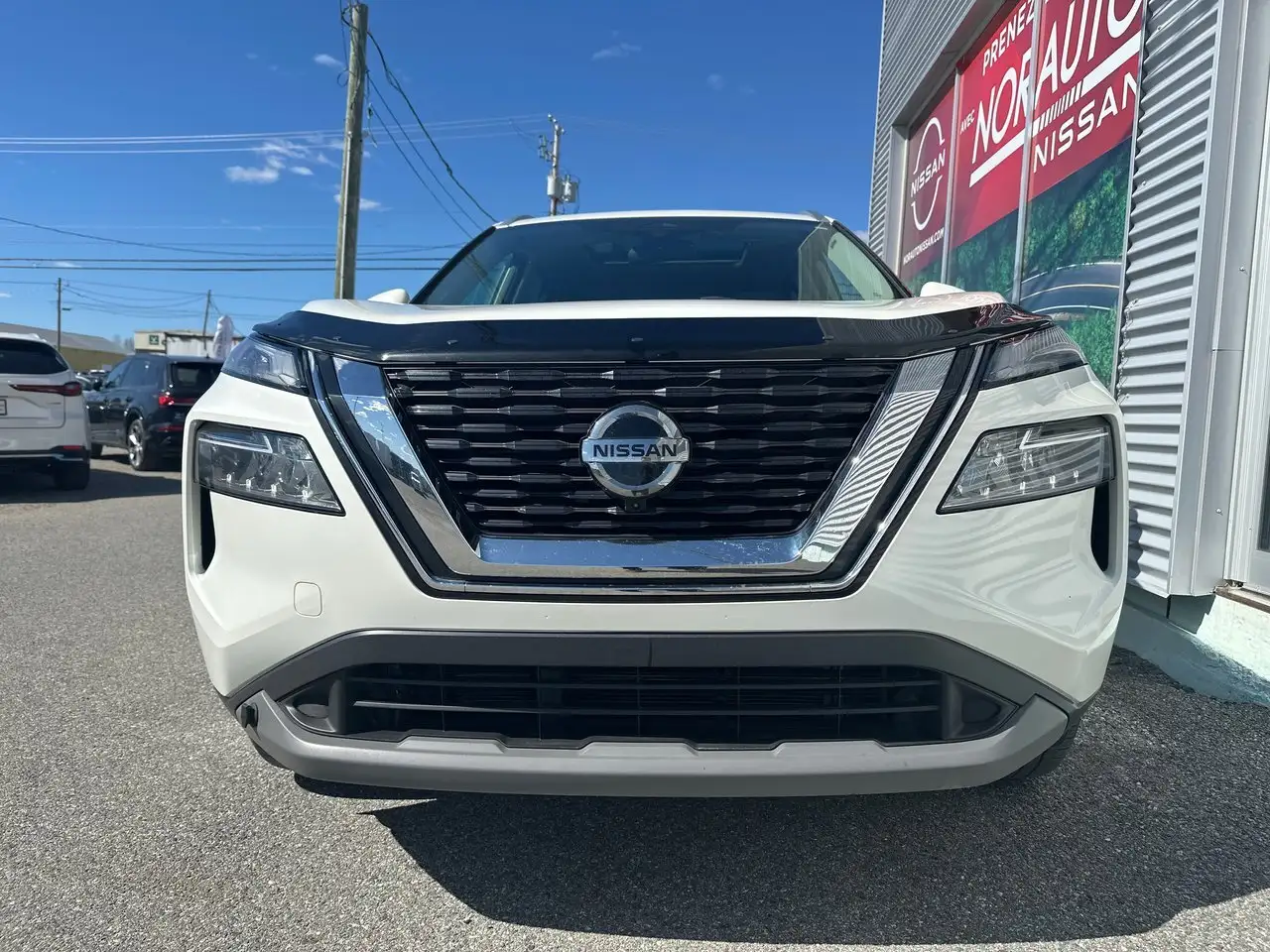 Nissan Rogue снимка Nissan Rogue
