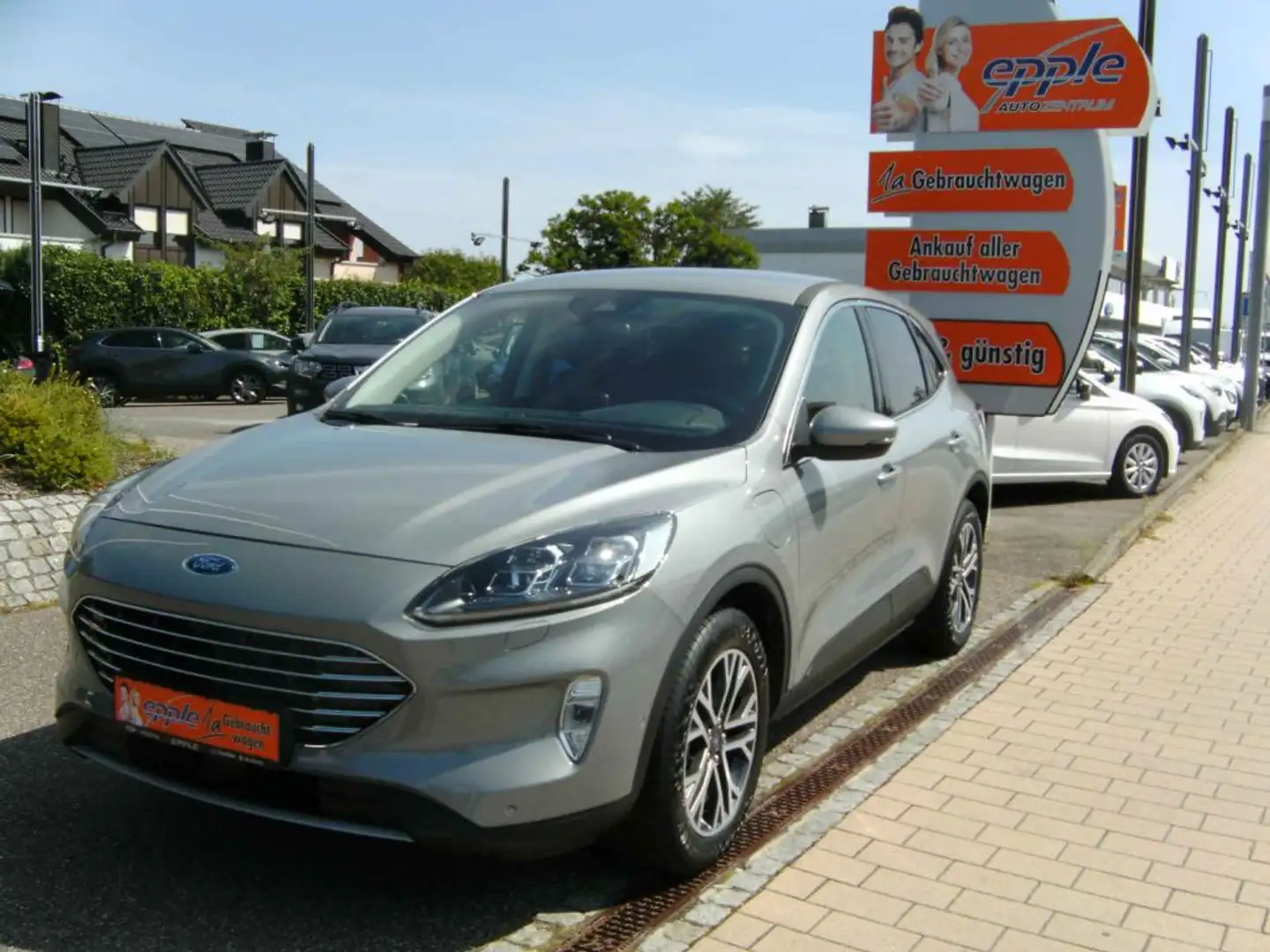 Ford Kuga 2.5 Duratec PHEV TITANIUM X Silber - 1
