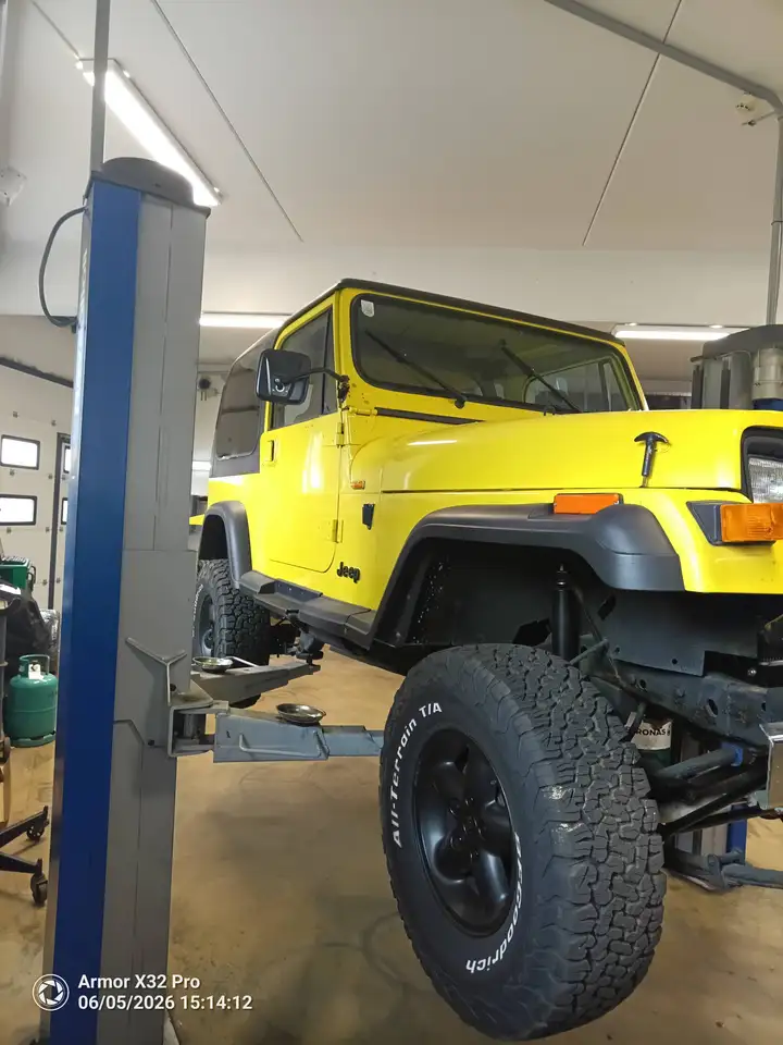 Jeep Wrangler 4,0 HardTop, foto 4