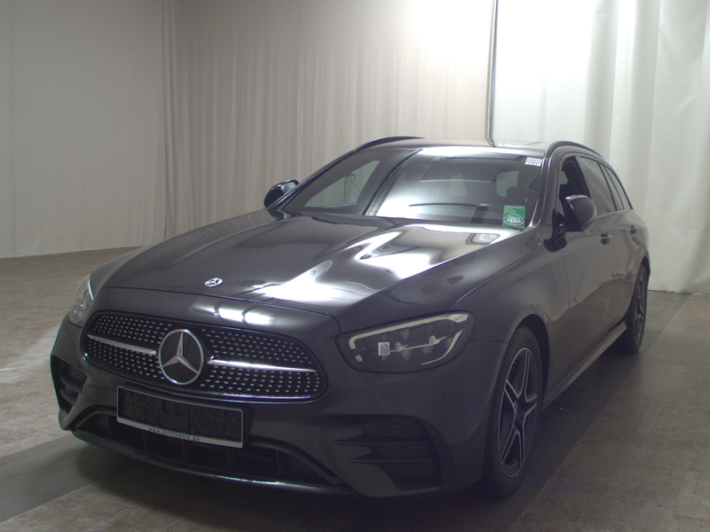 Mercedes-Benz E 220 T d AMG-Line Navi LED Widescrn GSD AHK RFK — photo 2