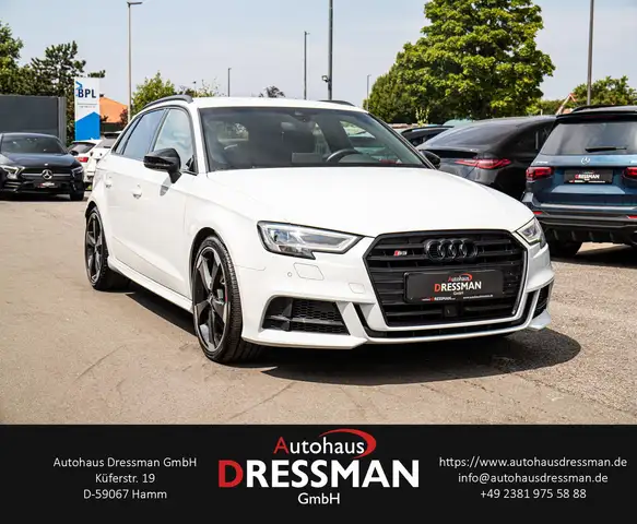 Audi S3 view 3