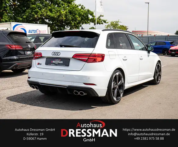 Audi S3 view 4