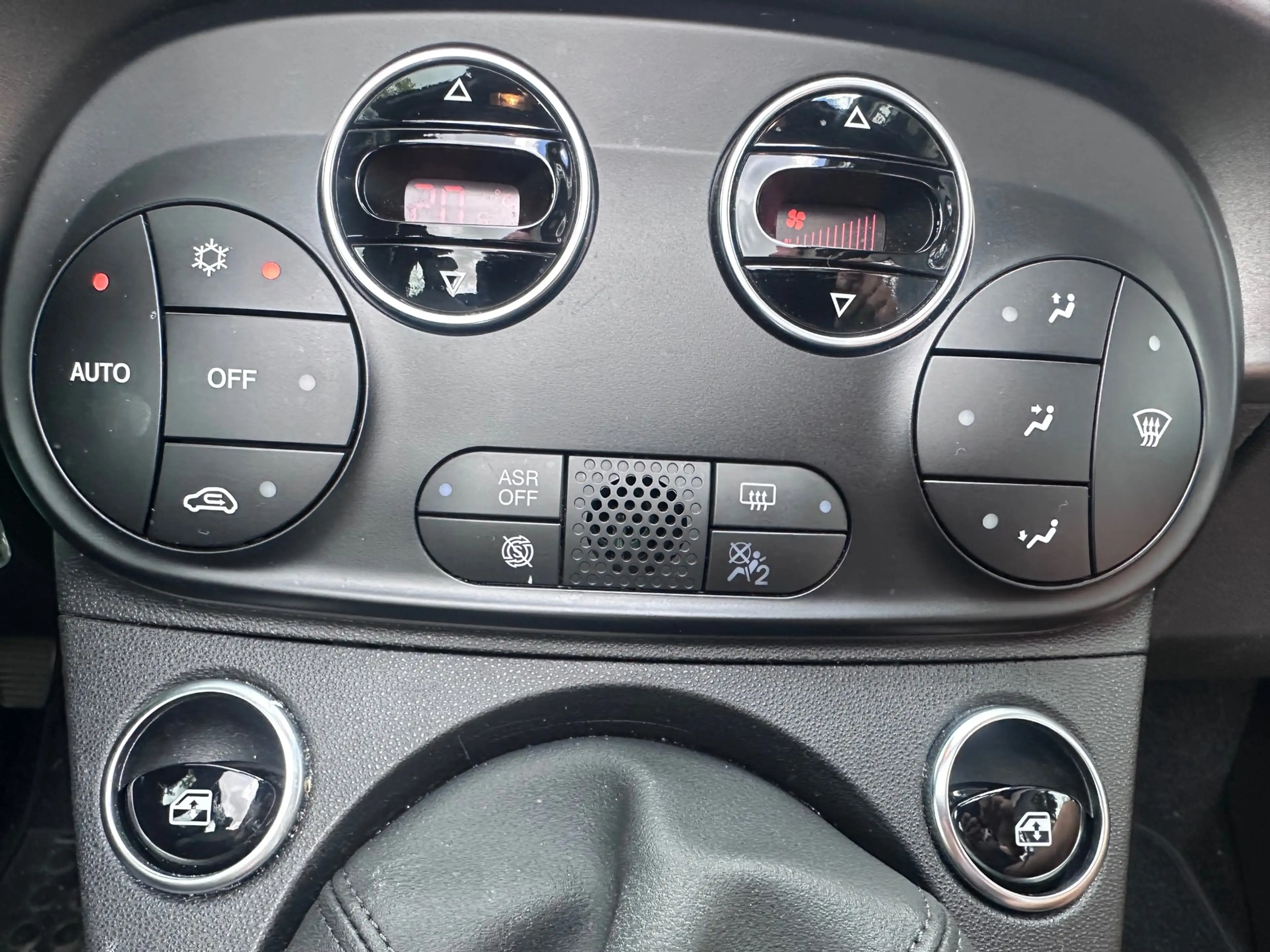 Fiat 500C CABRIO 1.0 Hybrid Sport / LEER / CARPLAY / NL-Auto — photo 13