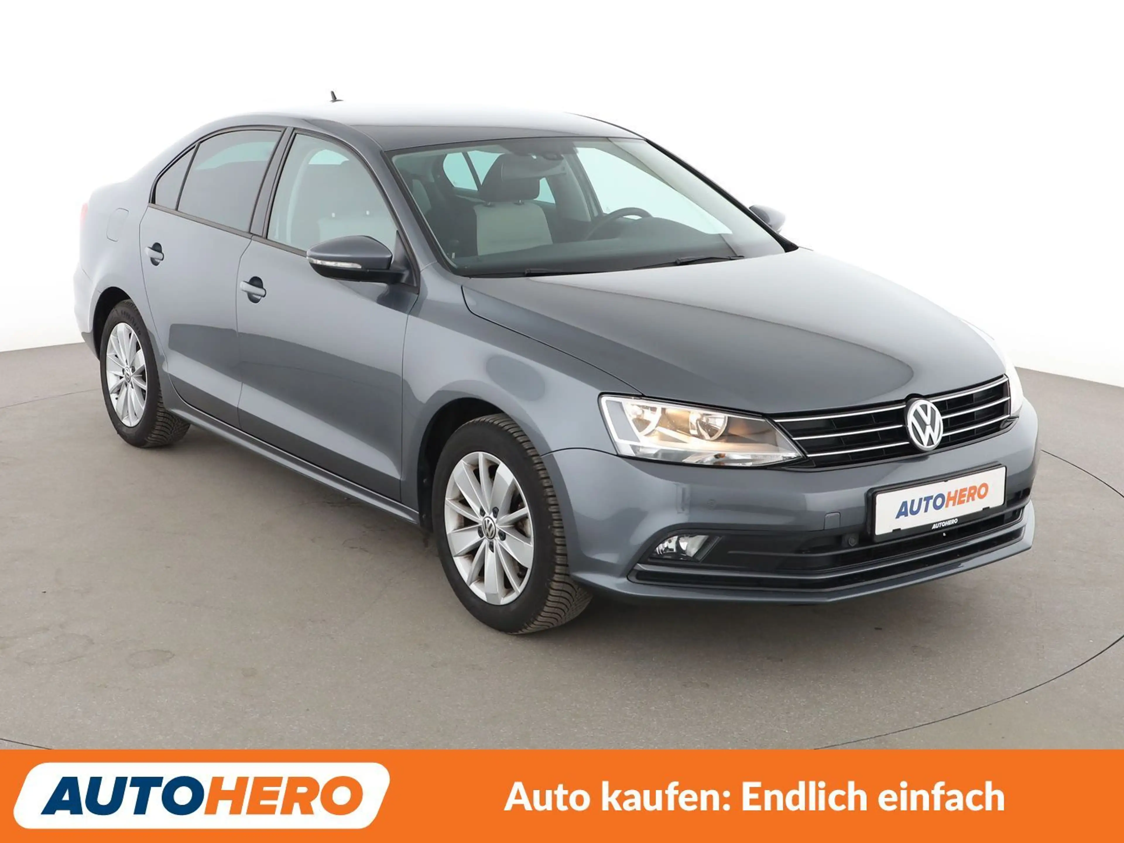 Volkswagen Jetta 1.4 TSI BlueMotion Tech Aut.*PDC* — photo 8