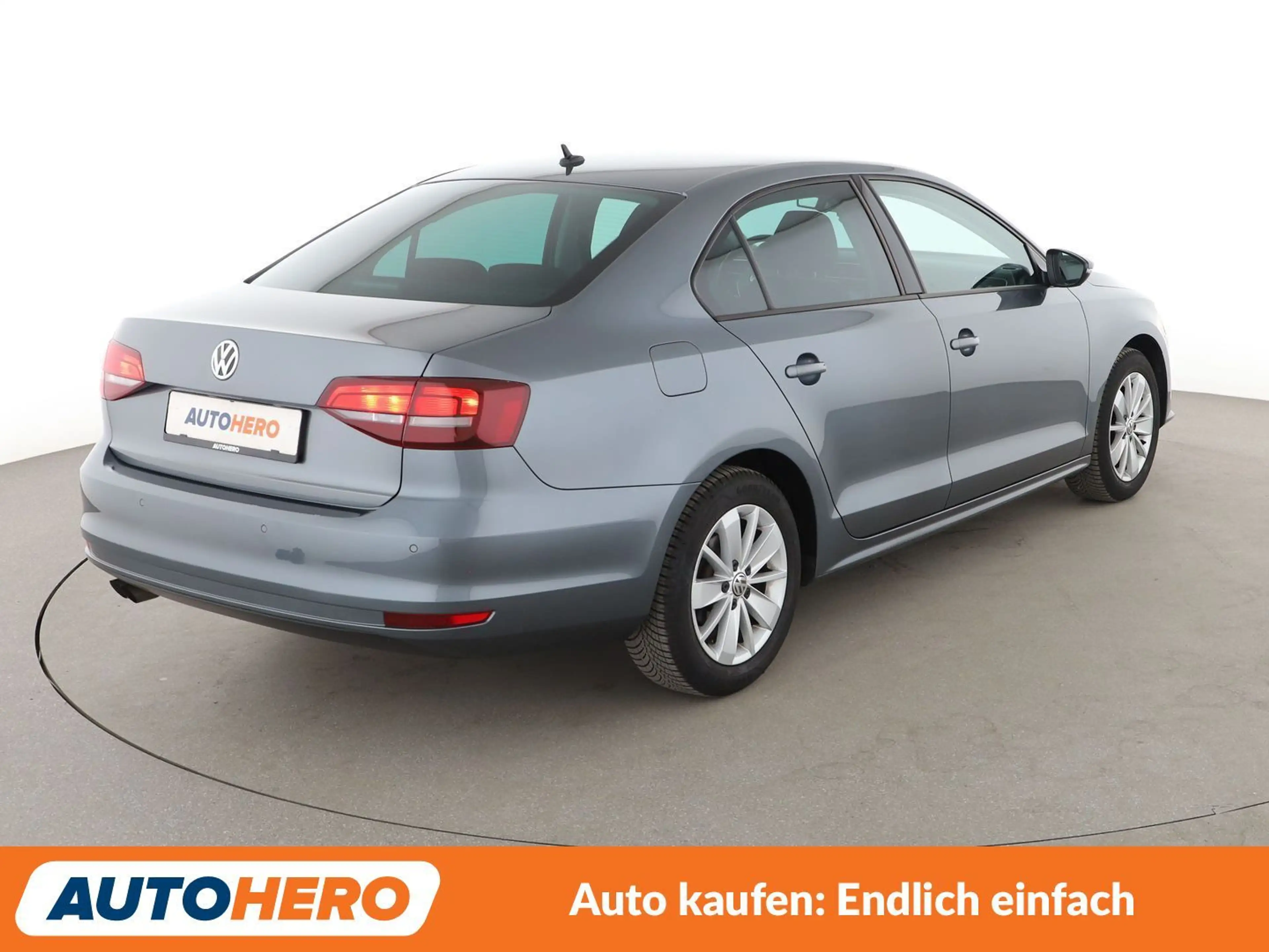 Volkswagen Jetta 1.4 TSI BlueMotion Tech Aut.*PDC* — photo 6