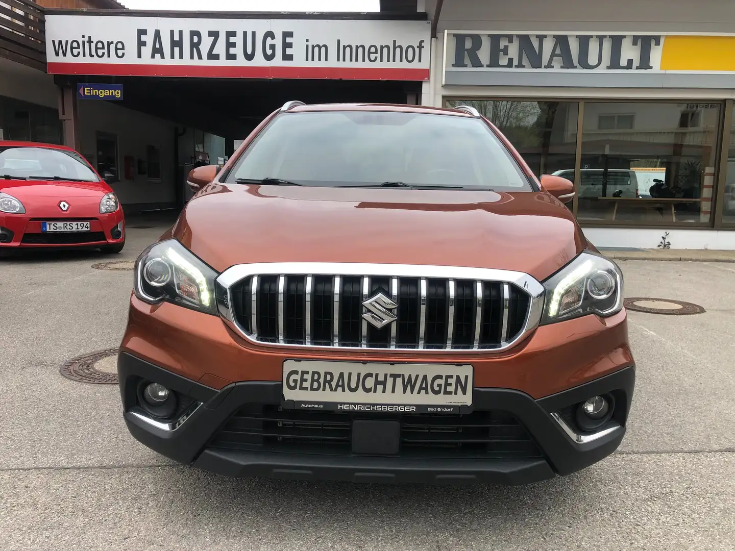 Suzuki SX4 S-Cross 1.0 Boosterjet Comfort Pomarańczowy - 2