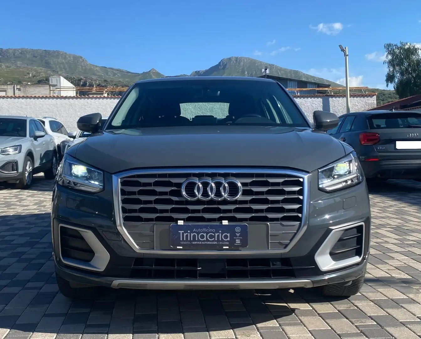 Audi Q2 Admired 1.6 TDI 116CV s-tronic 30 Grigio - 2