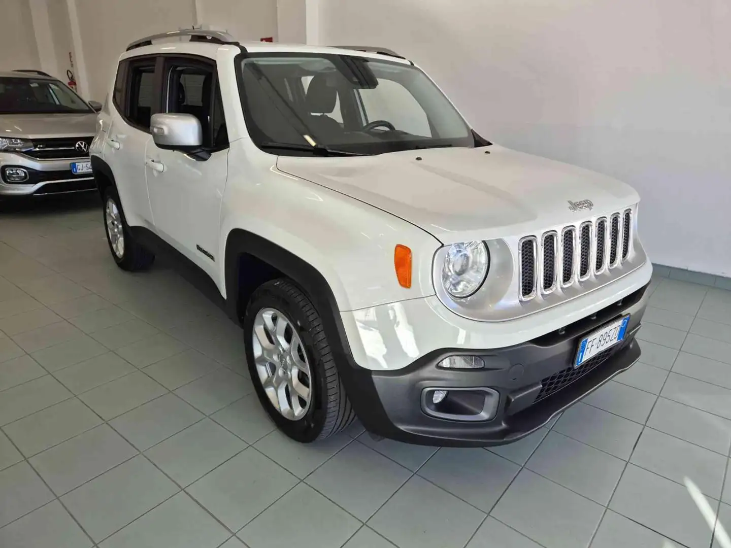 Jeep Renegade 2.0 Mjt 140CV 4WD Active Drive Limited Blanc - 1