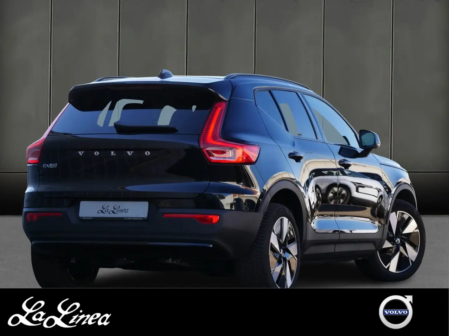 Volvo EX40 Single Extended Plus Dark-Pixel/360 Czarny - 2