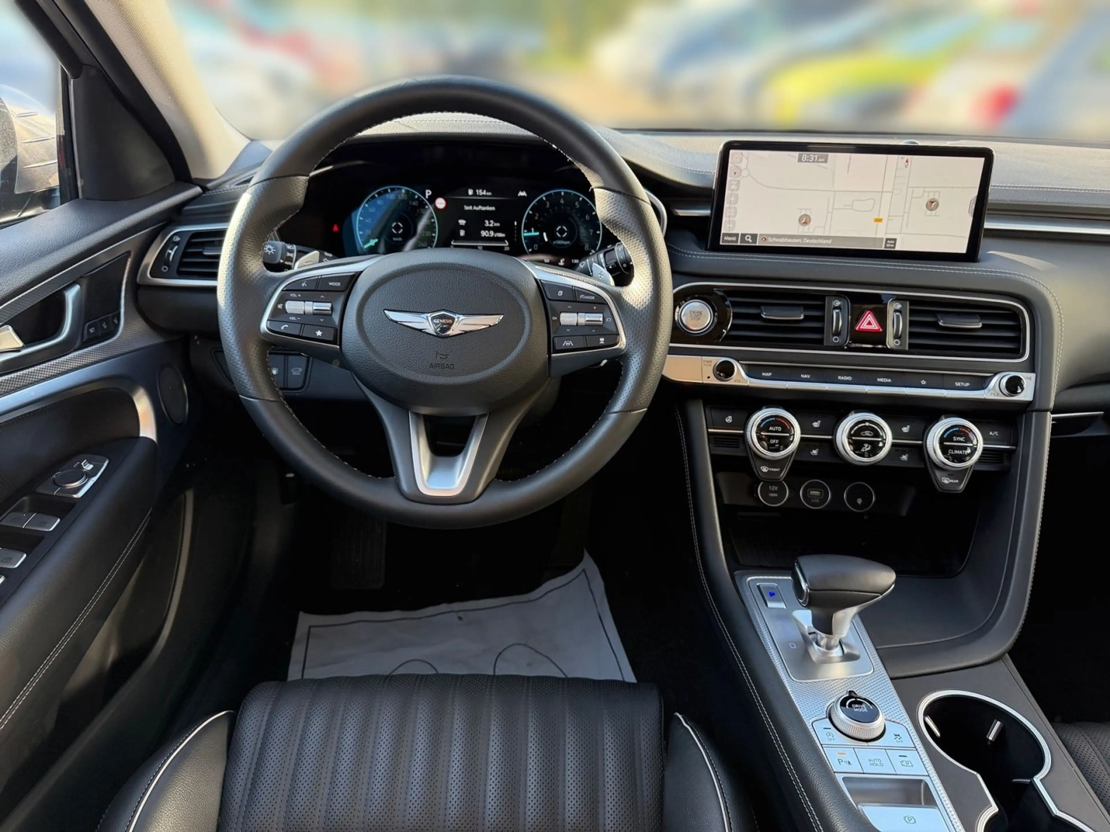 Genesis G70 Shooting Brake 2.0 T-GDi Shooting Brake Spor — photo 10