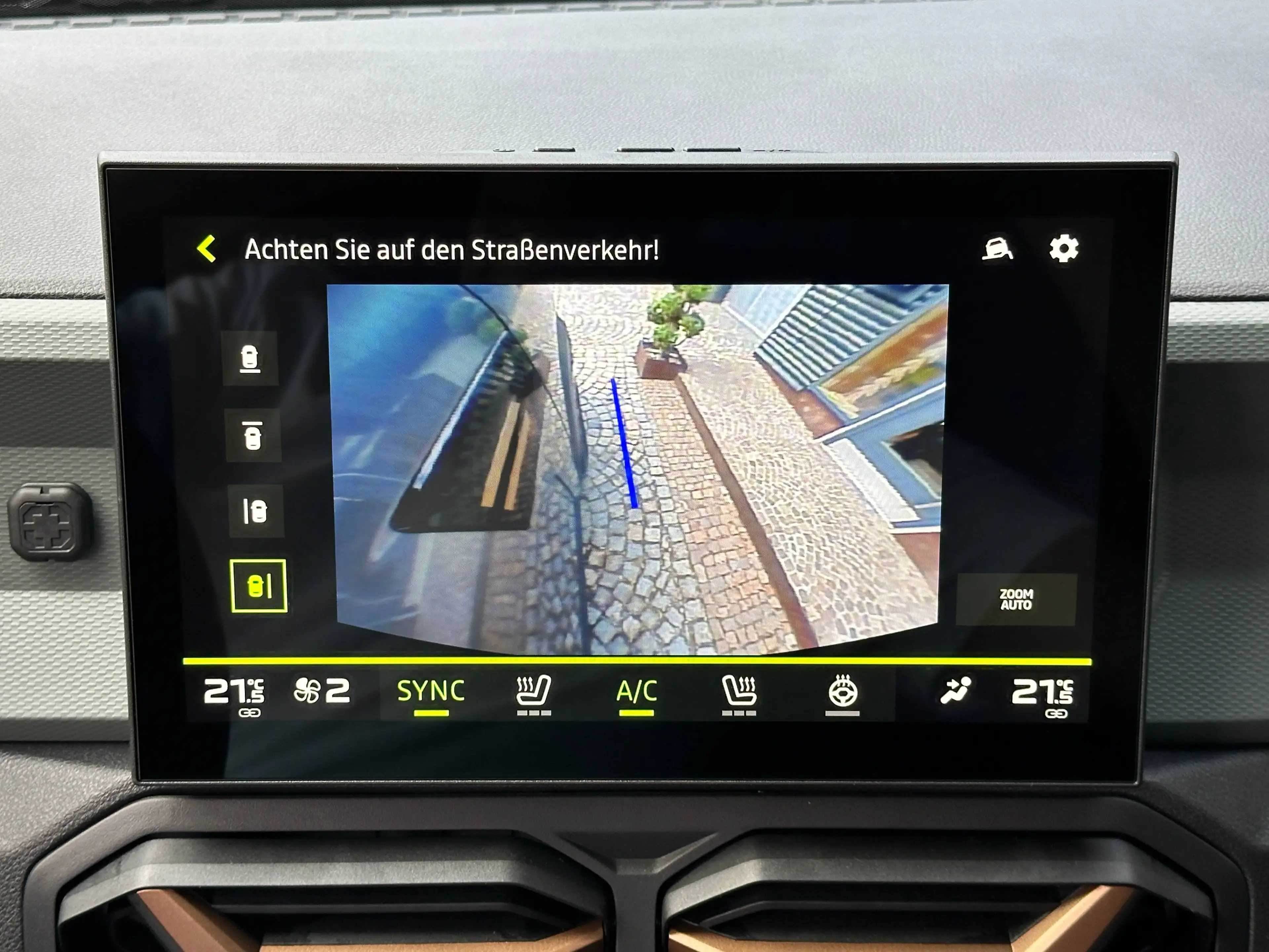 Dacia Bigster Bigster TCe 130 Extreme 4x4 /NAVI/CAM/360°/SITZHEIZUNG/DACH/KEYLESS/LED/ — photo 15
