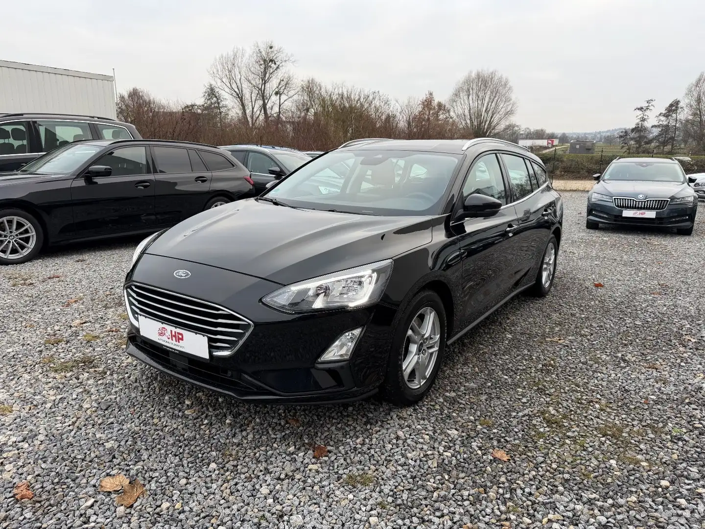 Ford Focus Turnier 1.5 ECOB Cool & Connect/1.Hand/LED Noir - 1