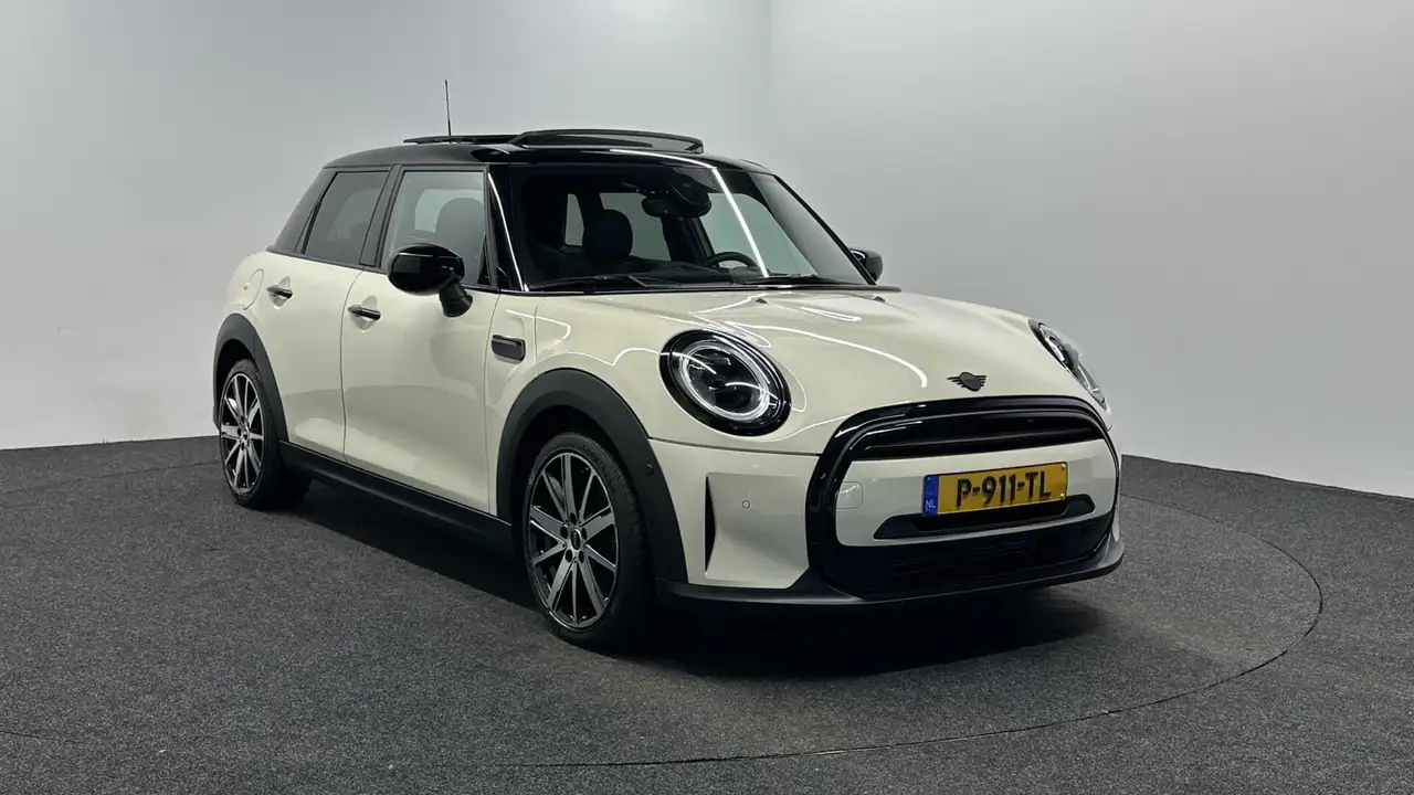MINI Cooper 5-Deurs 1.5 Camden Plus Edition CAMERA PANO CARPLA, миниатюра 3