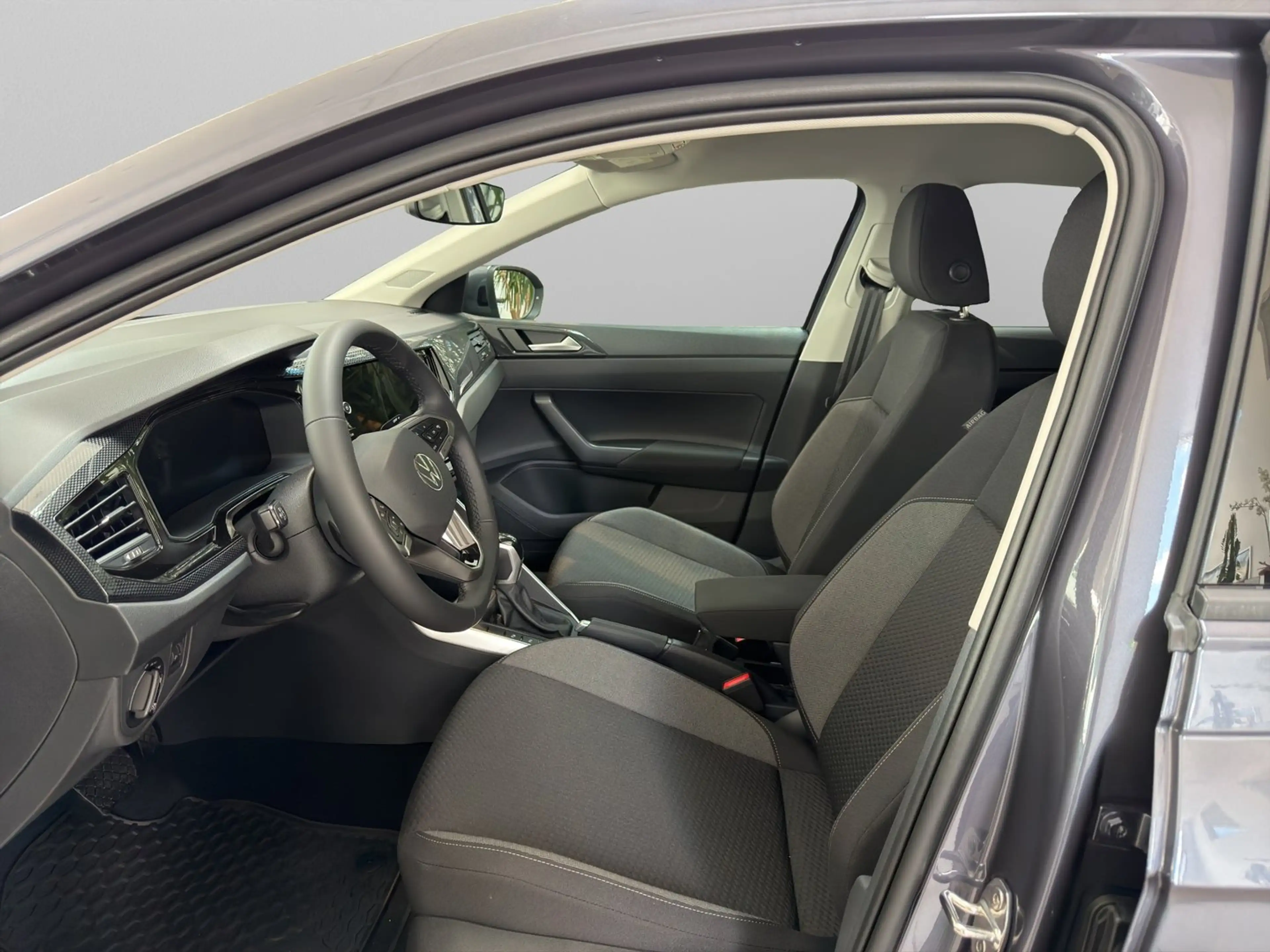 Volkswagen Taigo Friends TSI DSG — photo 6
