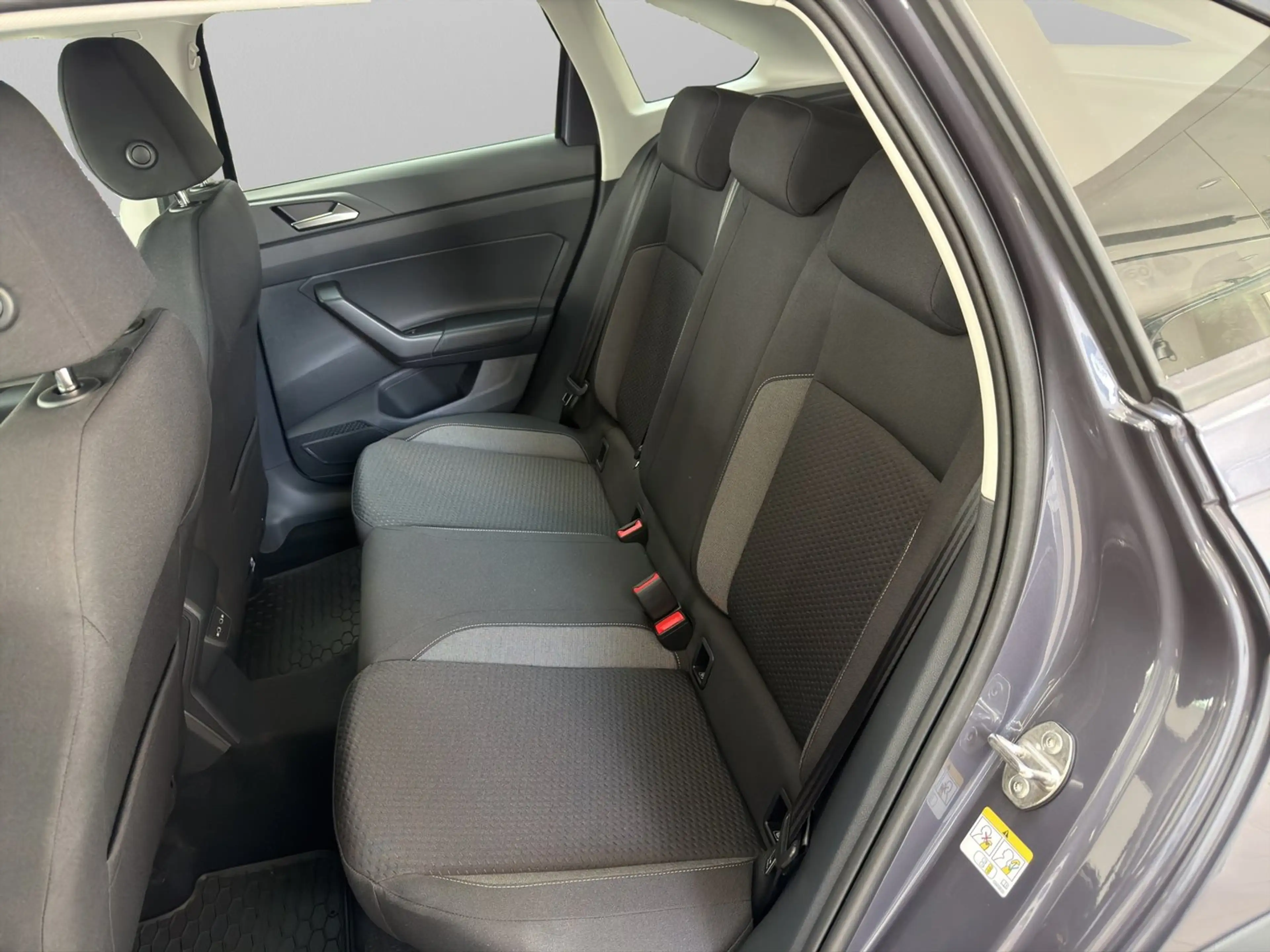 Volkswagen Taigo Friends TSI DSG — photo 7
