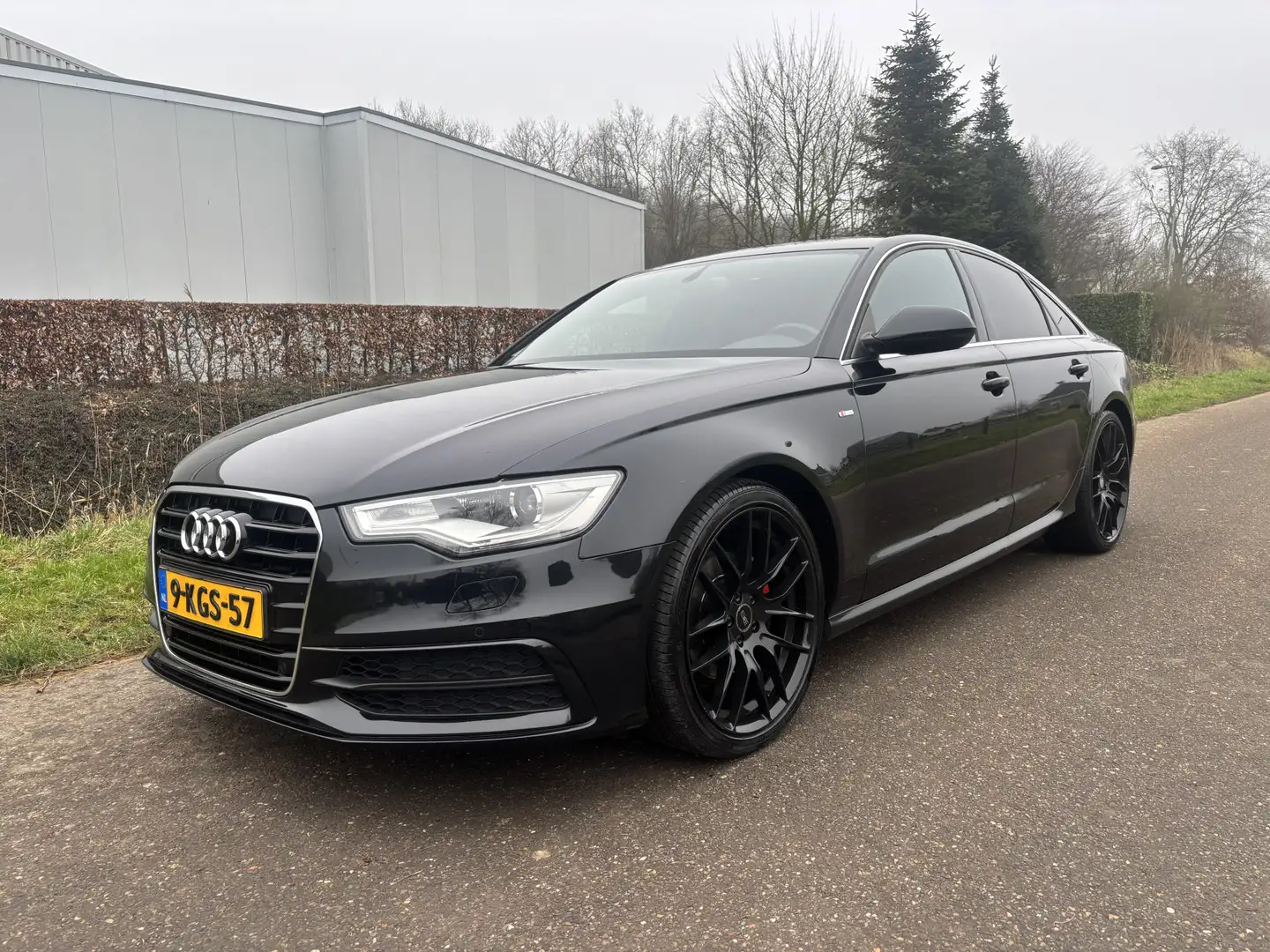 Audi A6 Limousine 2.0 TFSI S Edition / AUTOMAAT / NAVI / S Noir - 1