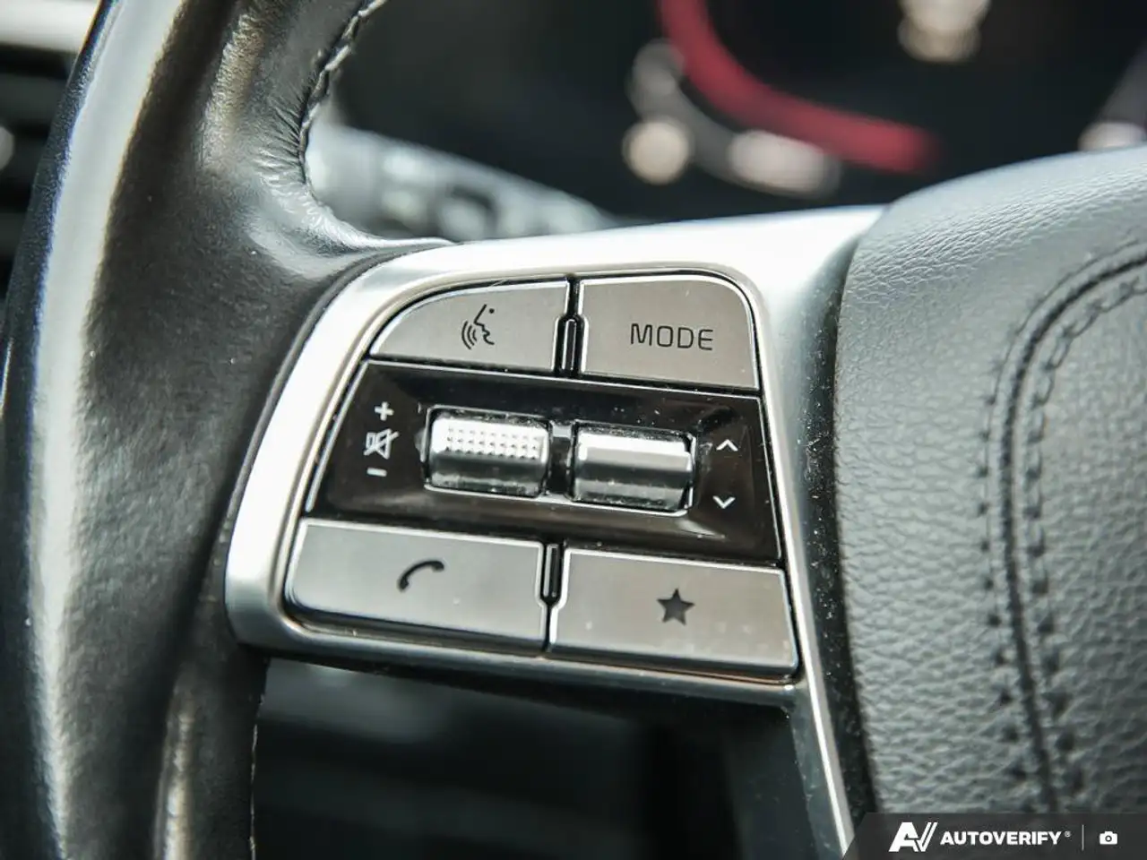 Kia Telluride снимка Kia Telluride