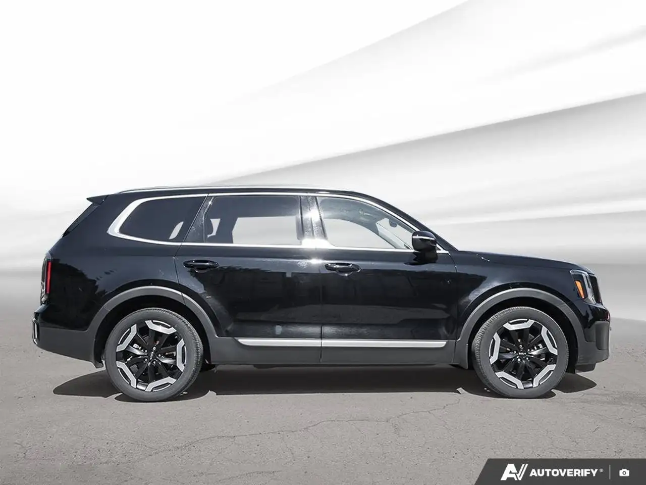 Kia Telluride снимка Kia Telluride