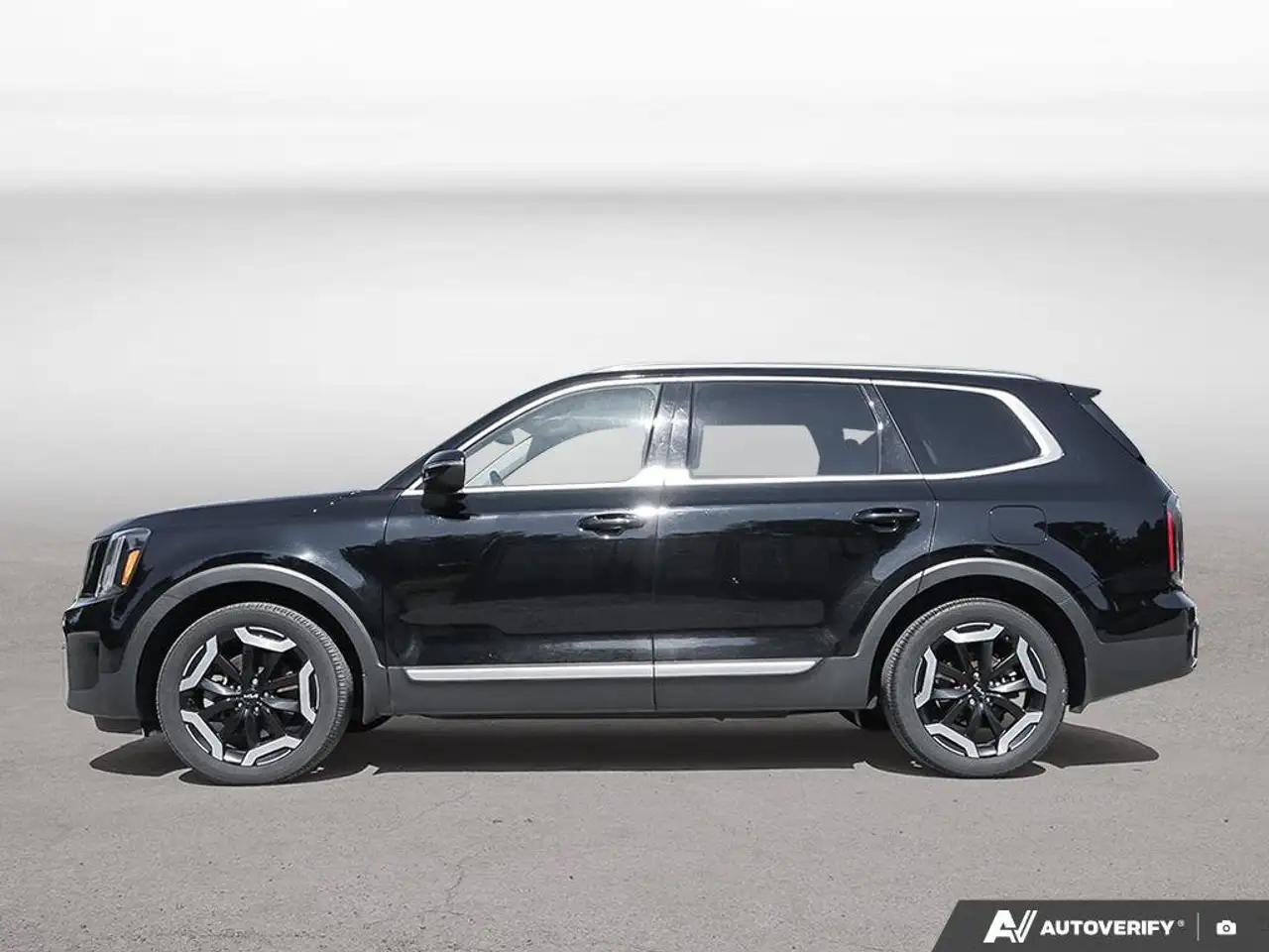 Kia Telluride снимка Kia Telluride