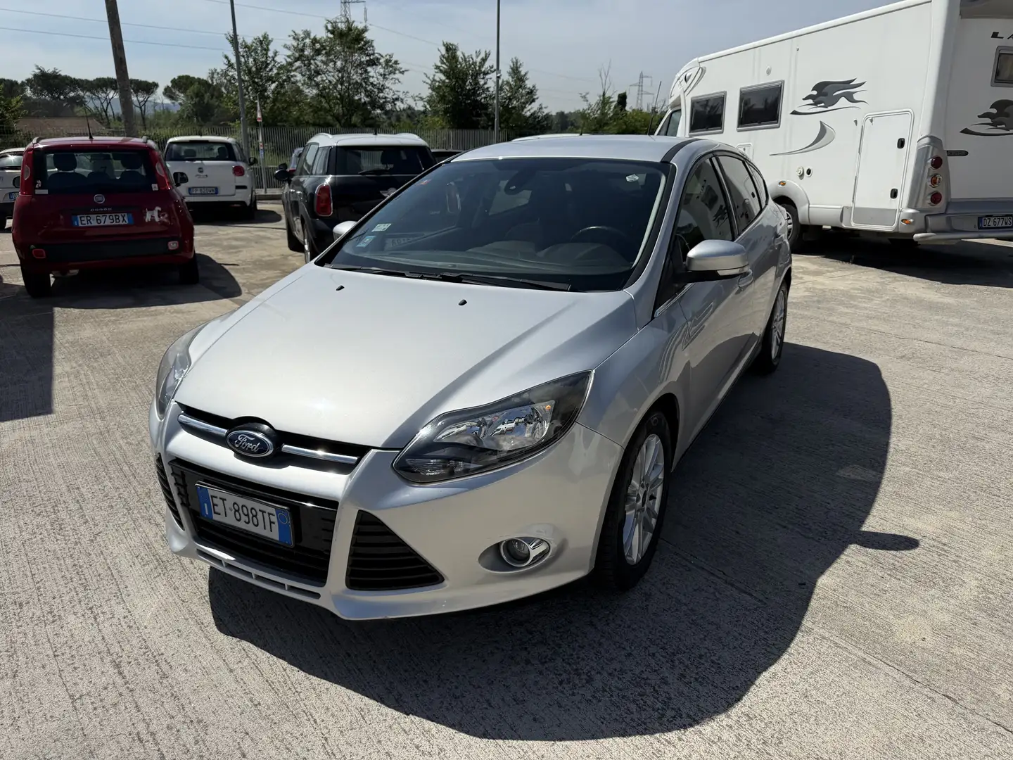 Ford Focus Focus 5p 1.0 ecoboost Titanium s Silber - 1