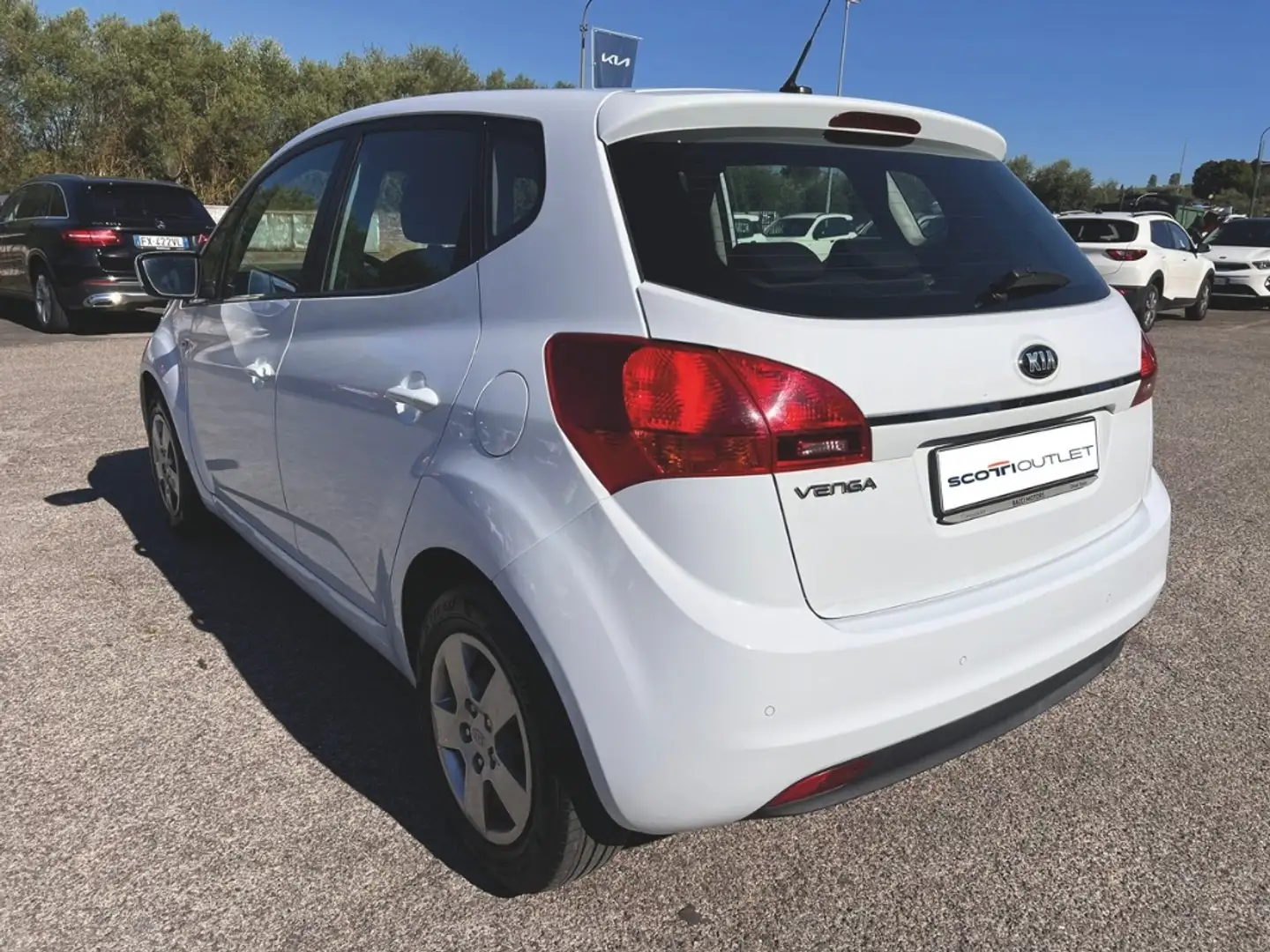 Kia Venga 1.4 cvvt Active E6 Weiß - 2