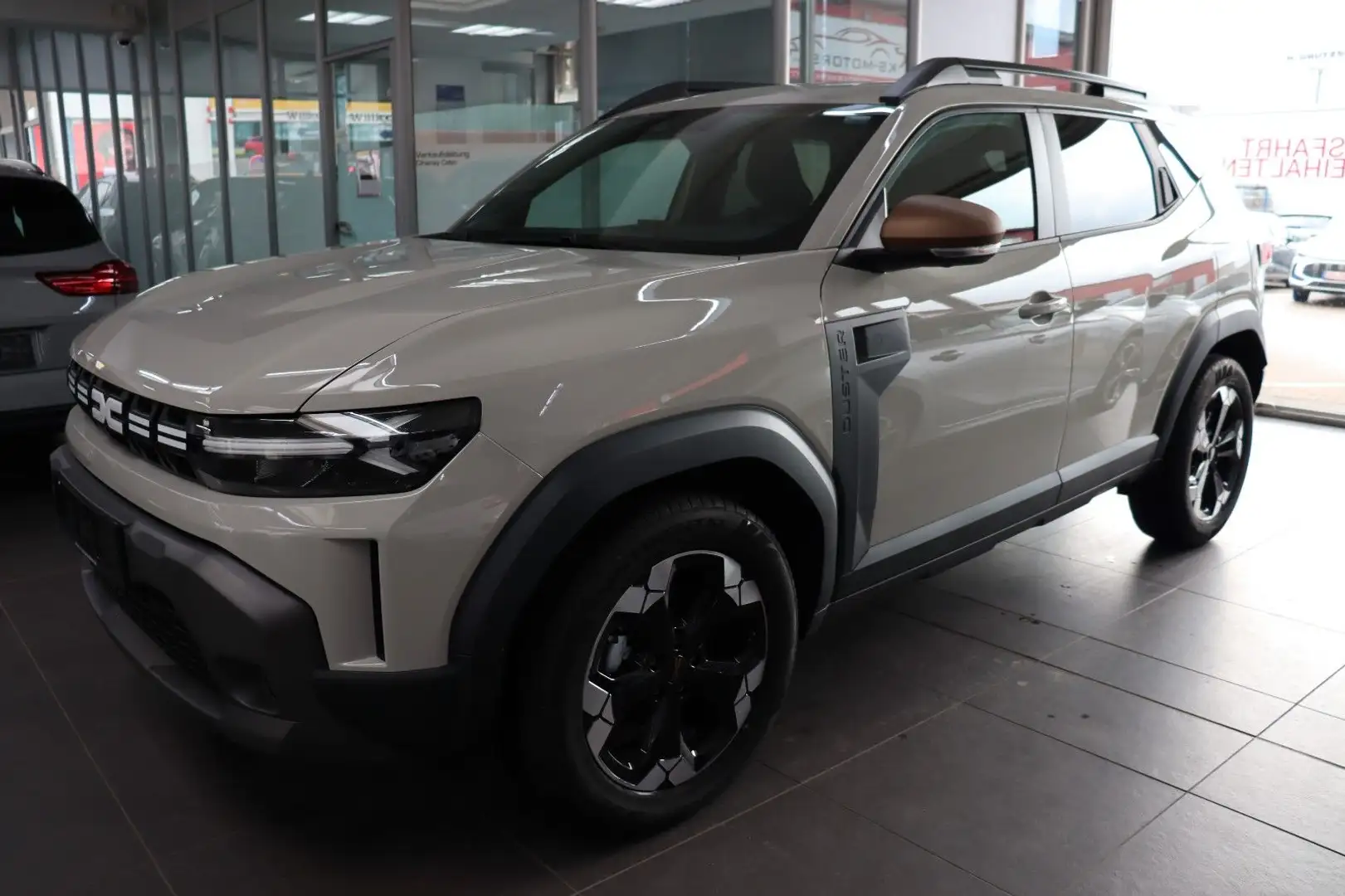 Dacia Duster MJ25 1.3 TCe Extreme Technik & City Paket Beige - 1