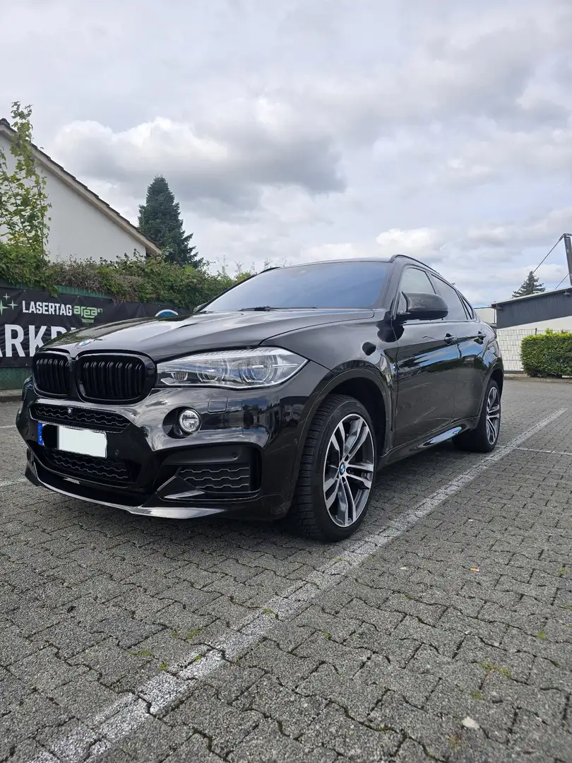 BMW X6 xDrive50i - 1
