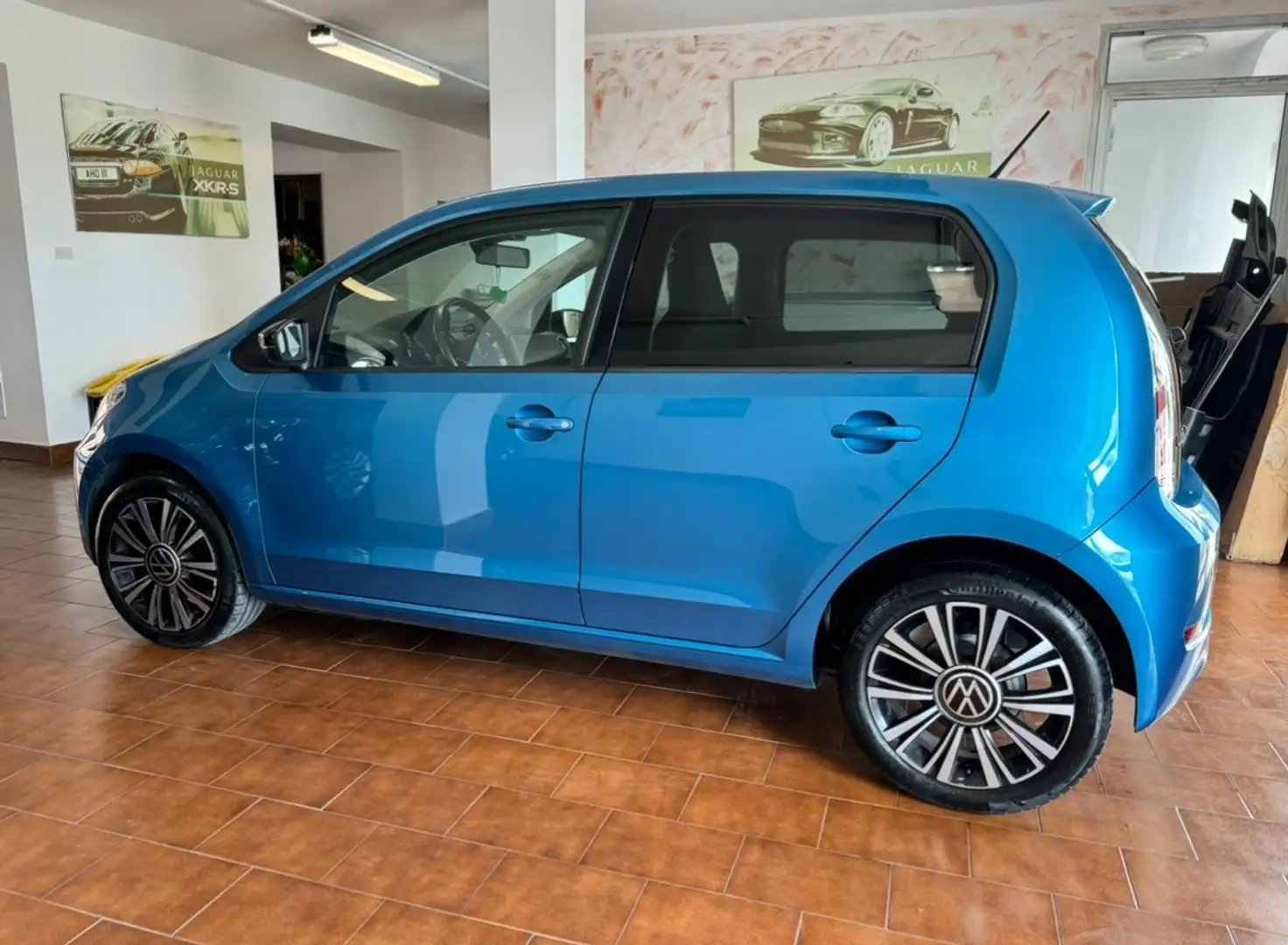 Volkswagen up! up! 5p 1.0 evo Color 65cv Blu/Azzurro - 1