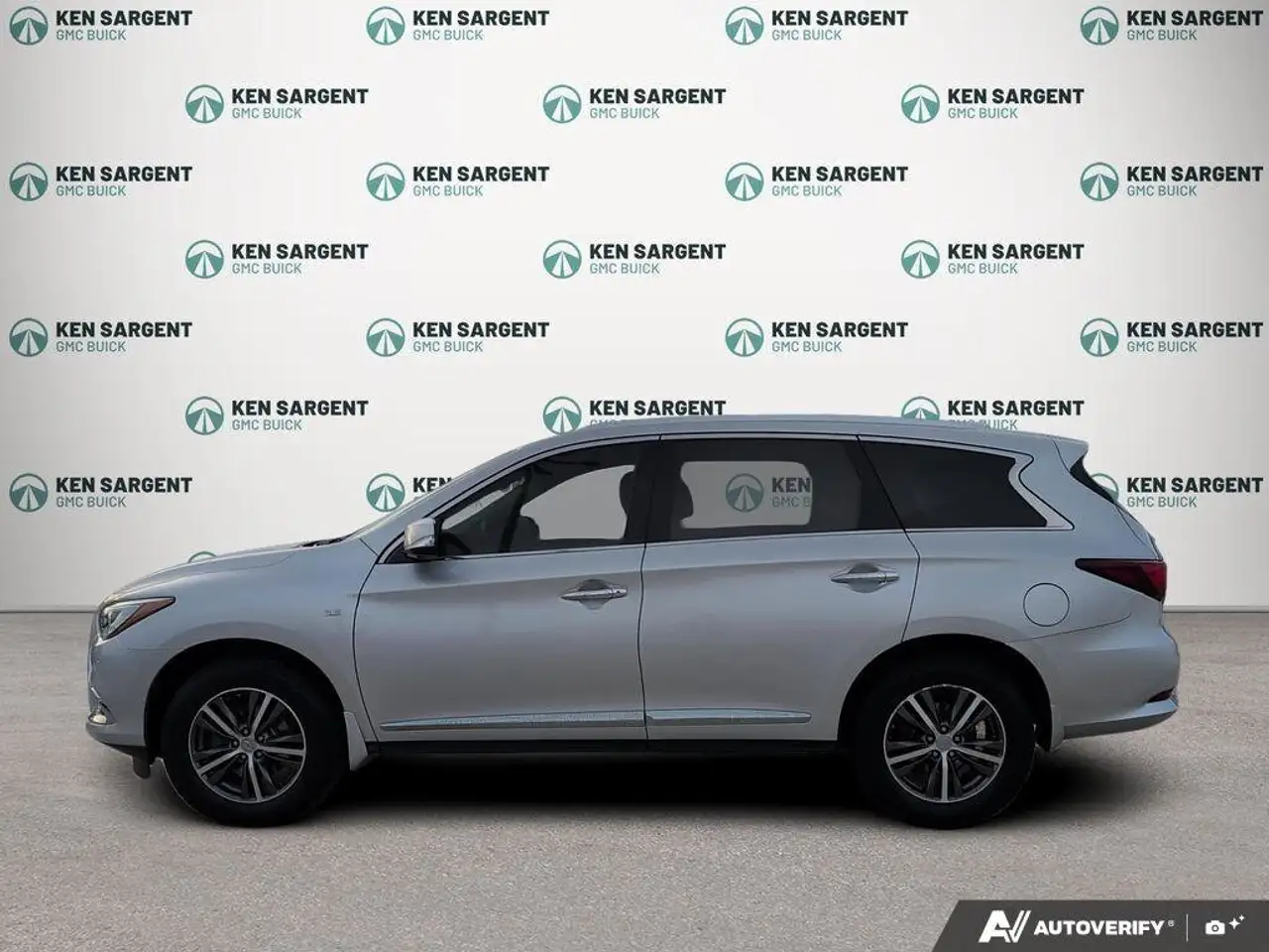 Infiniti QX60 снимка Infiniti QX60