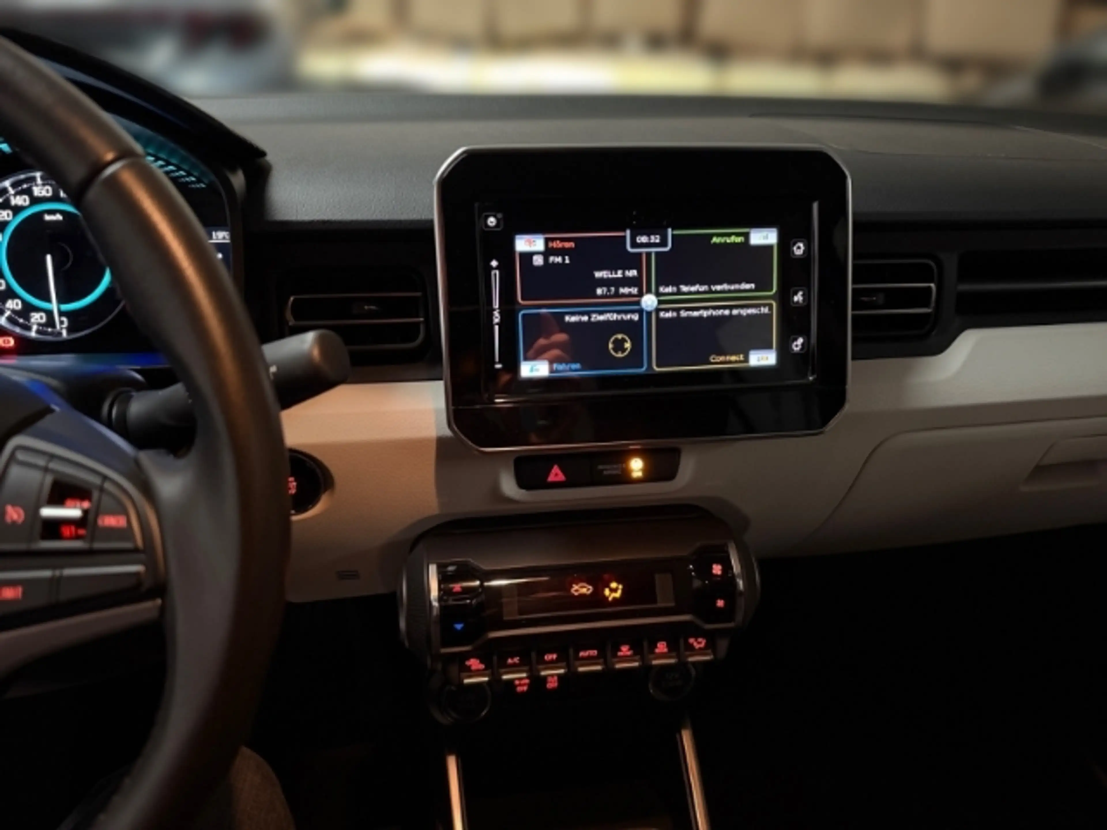 Suzuki Ignis 1.2 Comfort+ Navi+Sitzheizung+Rückfahrkamera+DAB — photo 9