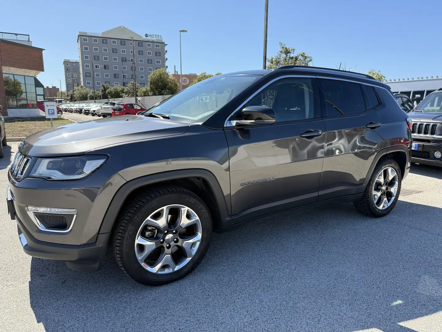 Jeep Compass 1.6 mjt Limited 2wd 120cv Grau - 2