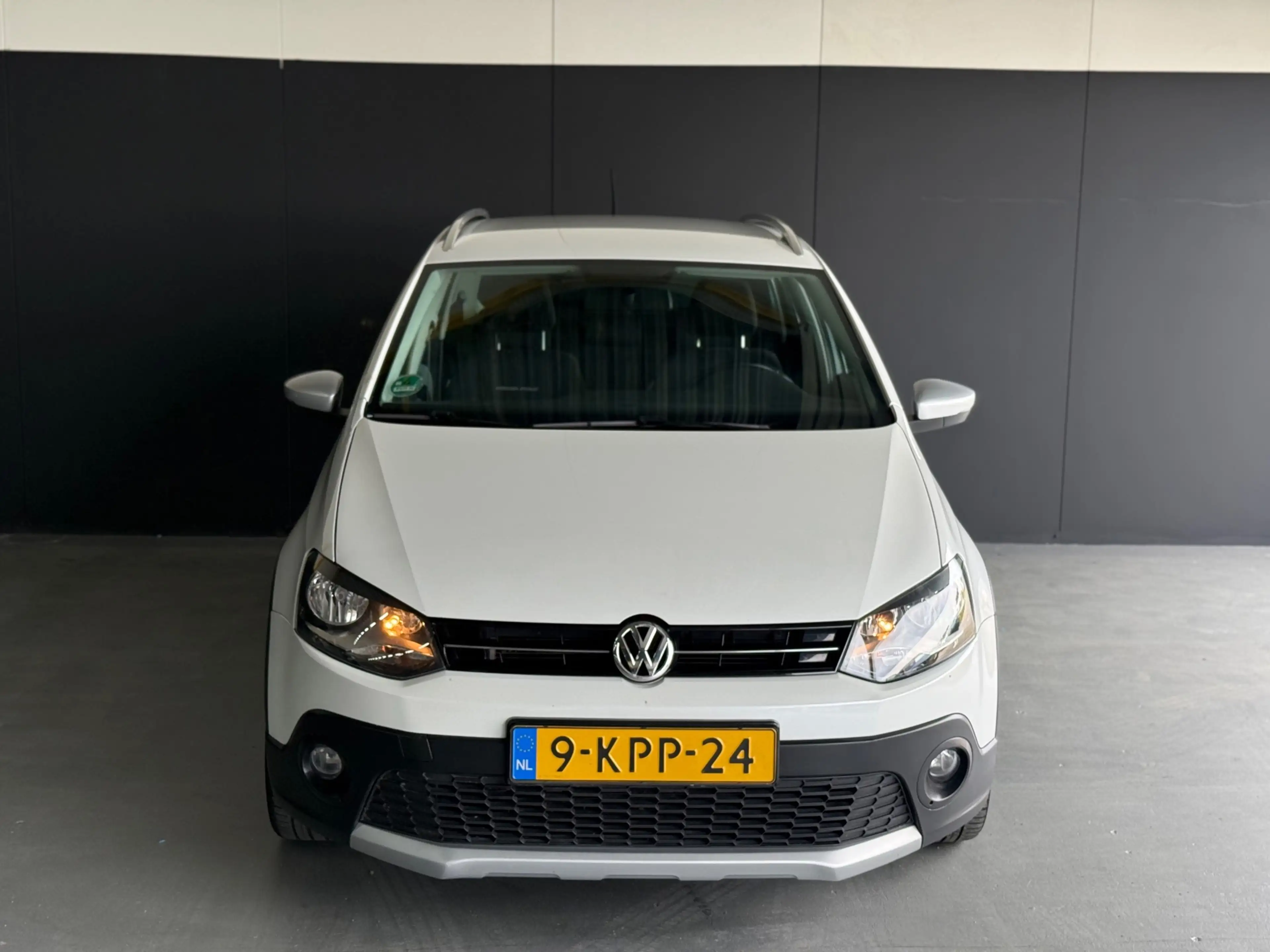 Volkswagen Polo Cross 1.2 TSI CLIMA/CRUISE/4X ELEKTR RAMEN! SUPER STAAT! — photo 2
